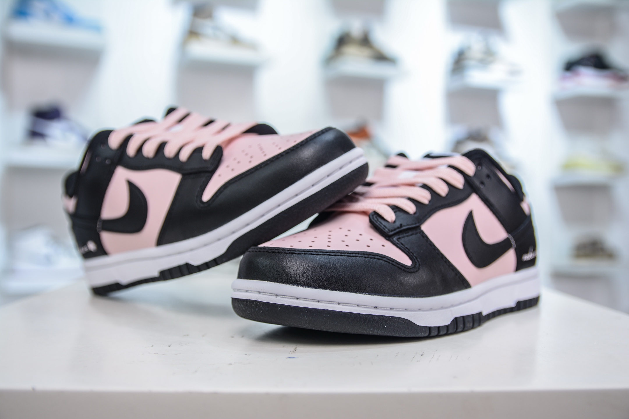 240 YC纯原 Nike Dunk Low 芝樱粉 黑粉 CW1590-100