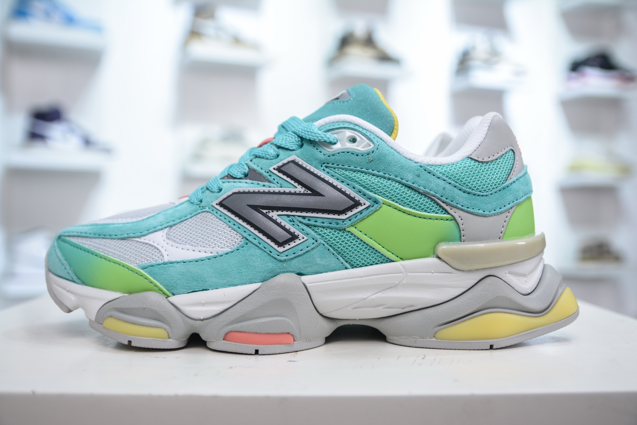 New Balance NB9060 U9060DBT QC 36-45