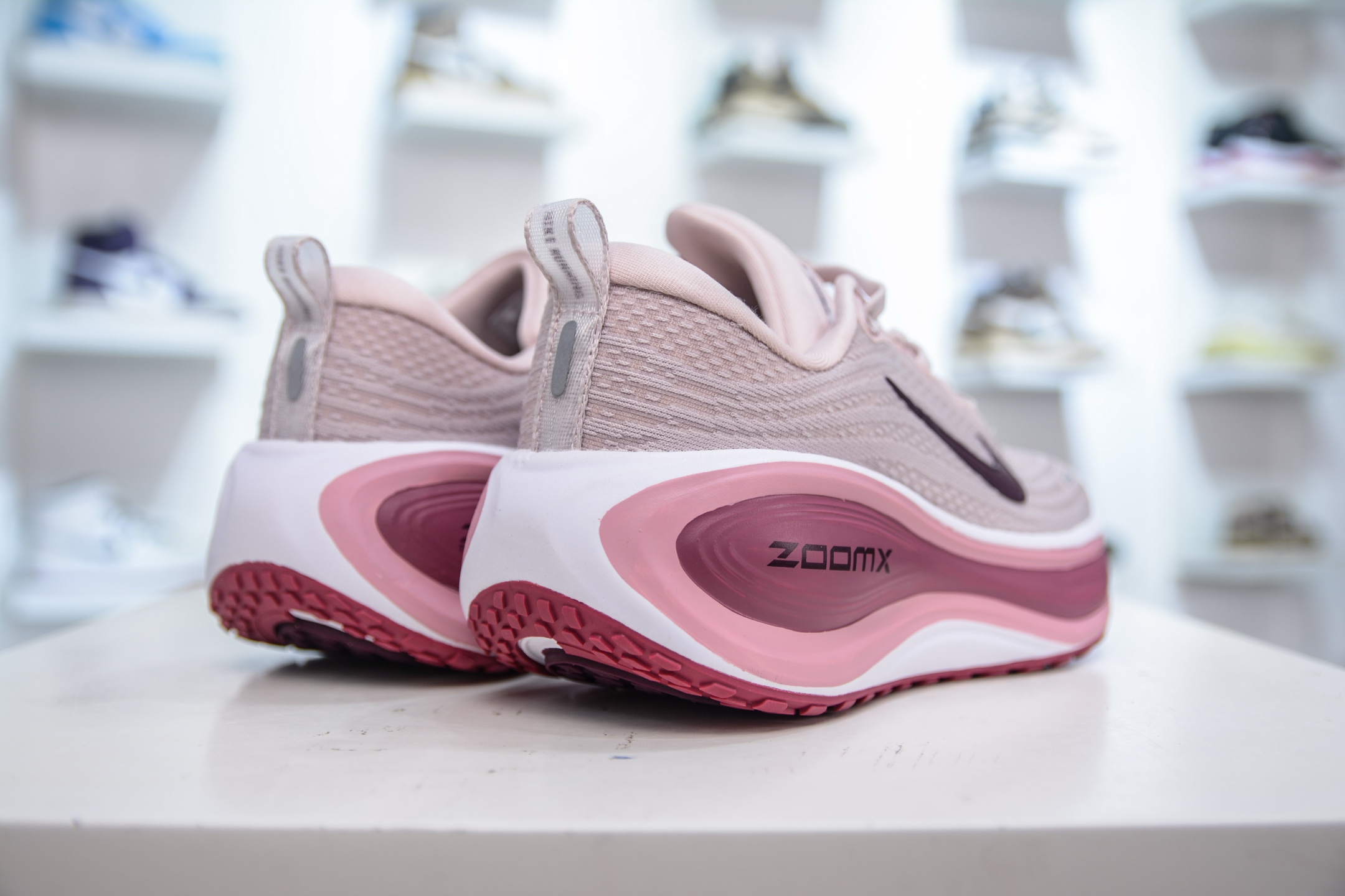 210 Nike Air Zoom Vomero PLUS HV8154-003-Chinese UA Cheap High Quatity Brand Clothes Bags handbags Sneakers wholesale wholesaler seller from China Factory suppliers Fashion Clothing Shoes best Quality Beautiful Price 210 Nike Air Zoom Vomero PLUS HV8154-003