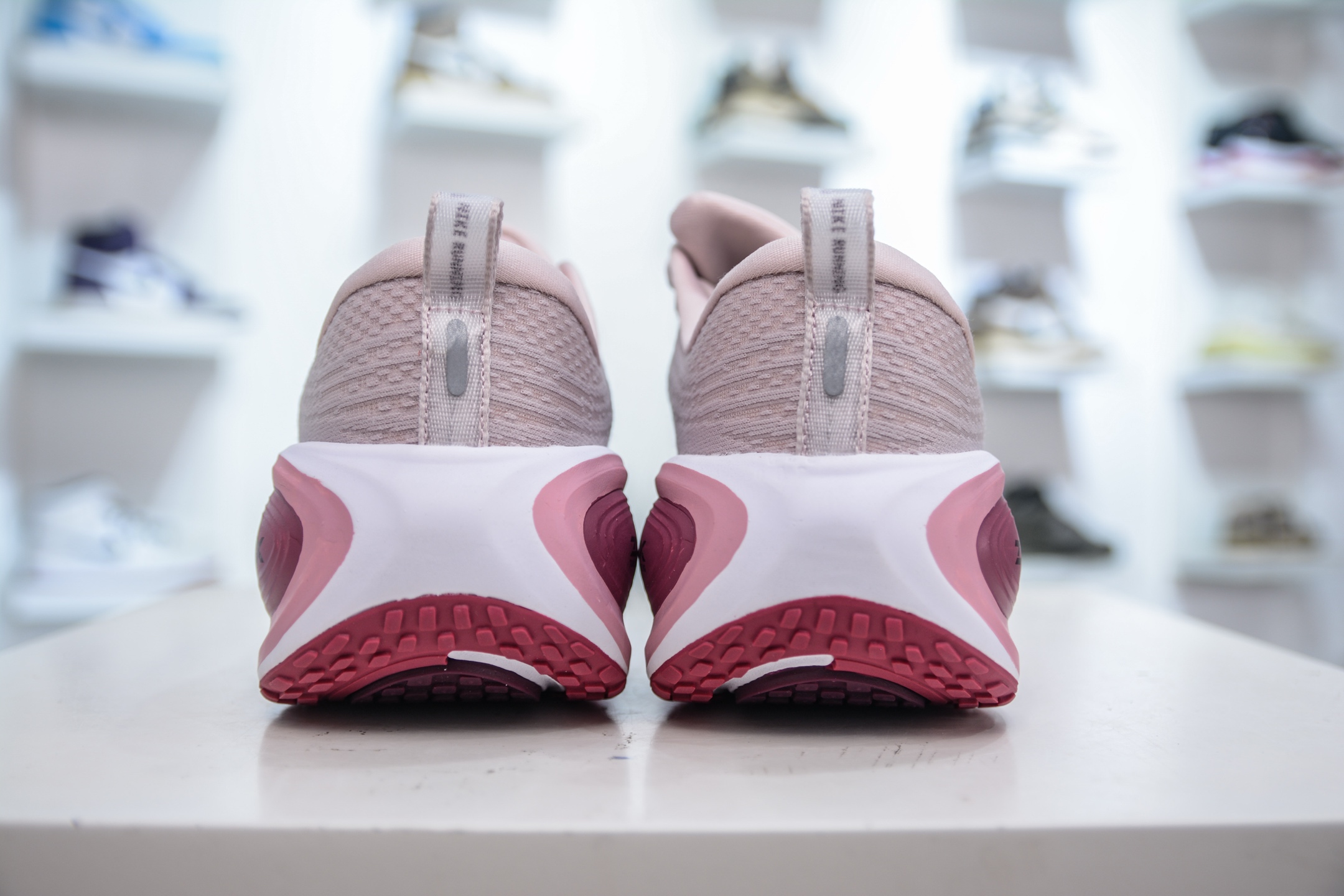 210 Nike Air Zoom Vomero PLUS HV8154-003-Chinese UA Cheap High Quatity Brand Clothes Bags handbags Sneakers wholesale wholesaler seller from China Factory suppliers Fashion Clothing Shoes best Quality Beautiful Price 210 Nike Air Zoom Vomero PLUS HV8154-003