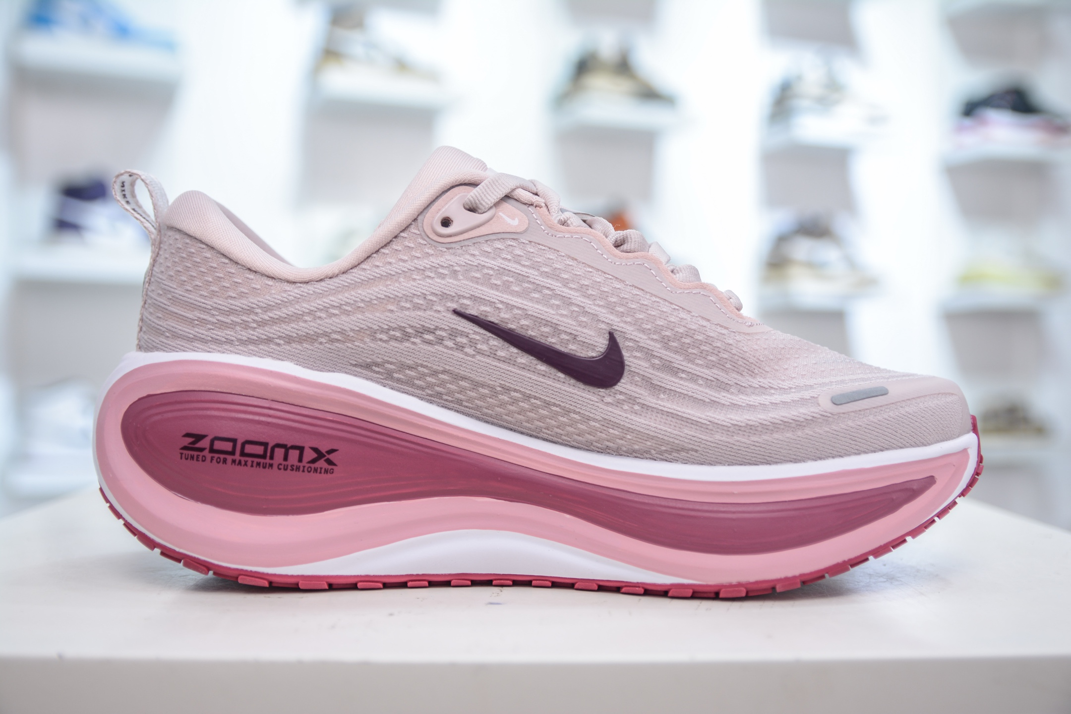 210 Nike Air Zoom Vomero PLUS HV8154-003-Chinese UA Cheap High Quatity Brand Clothes Bags handbags Sneakers wholesale wholesaler seller from China Factory suppliers Fashion Clothing Shoes best Quality Beautiful Price 210 Nike Air Zoom Vomero PLUS HV8154-003