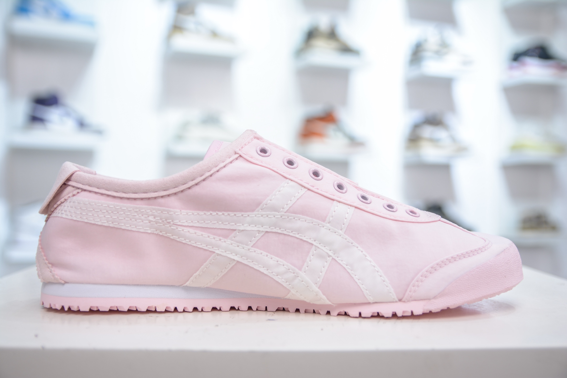 130 Asics 鬼冢虎 Mexico 66 VIN 印尼厂Oem原单材料 1183B603-700-Chinese UA Cheap High Quatity Brand Clothes Bags handbags Sneakers wholesale wholesaler seller from China Factory suppliers Fashion Clothing Shoes best Quality Beautiful Price 130 Asics 鬼冢虎 Mexico 66 VIN 印尼厂Oem原单材料 1183B603-700