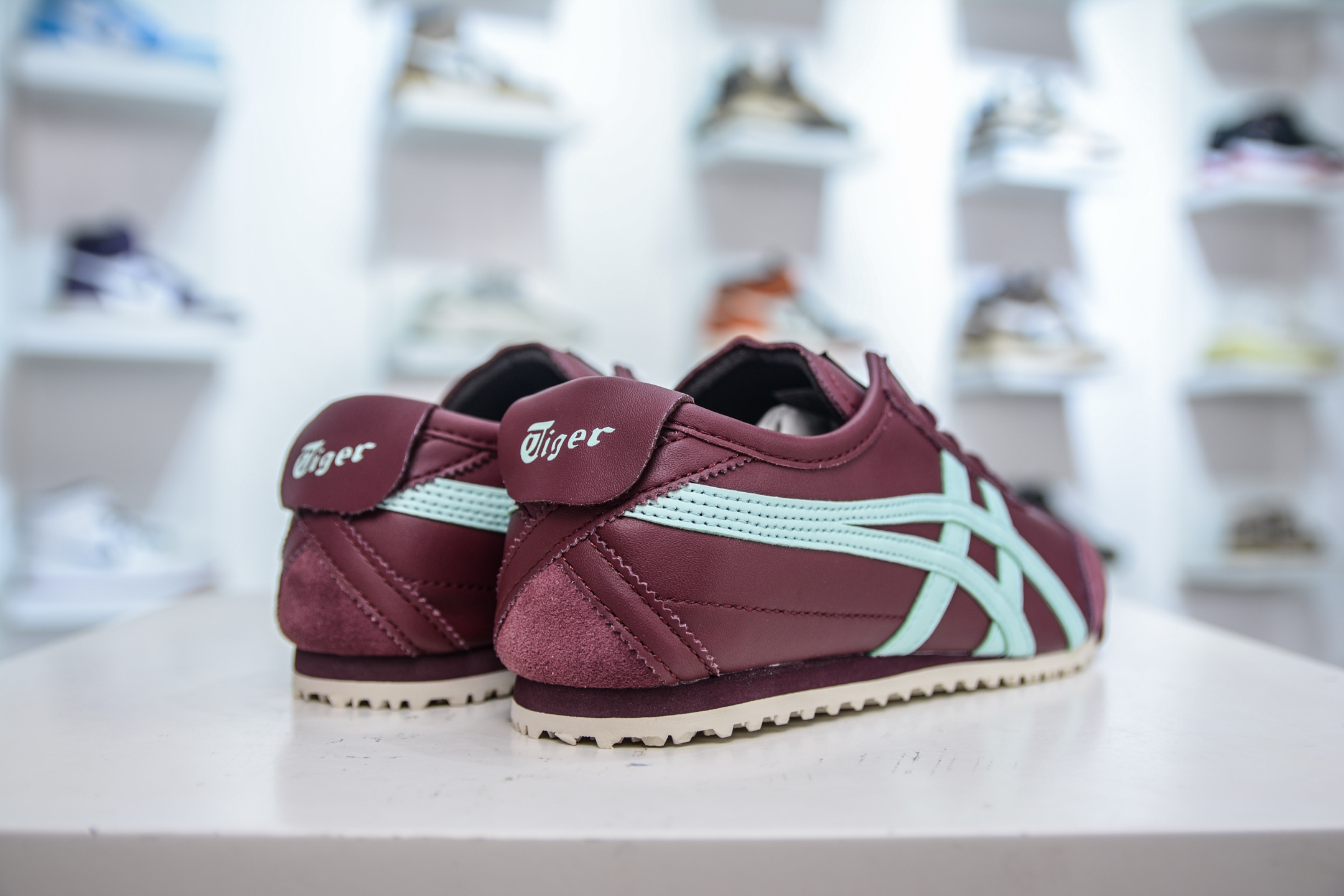 130 Asics 鬼冢虎 Mexico 66 VIN 印尼厂Oem原单材料 1183C102-500-Chinese UA Cheap High Quatity Brand Clothes Bags handbags Sneakers wholesale wholesaler seller from China Factory suppliers Fashion Clothing Shoes best Quality Beautiful Price 130 Asics 鬼冢虎 Mexico 66 VIN 印尼厂Oem原单材料 1183C102-500