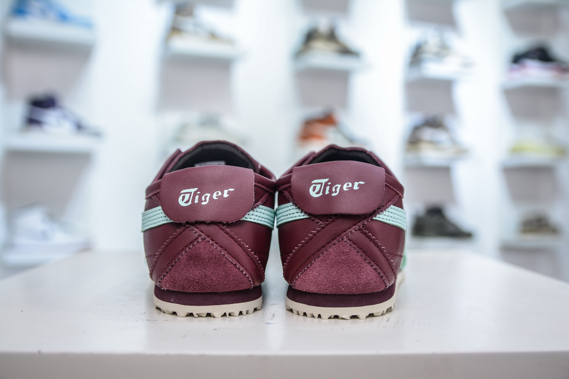 130 Asics 鬼冢虎 Mexico 66 VIN 印尼厂Oem原单材料 1183C102-500-Chinese UA Cheap High Quatity Brand Clothes Bags handbags Sneakers wholesale wholesaler seller from China Factory suppliers Fashion Clothing Shoes best Quality Beautiful Price 130 Asics 鬼冢虎 Mexico 66 VIN 印尼厂Oem原单材料 1183C102-500