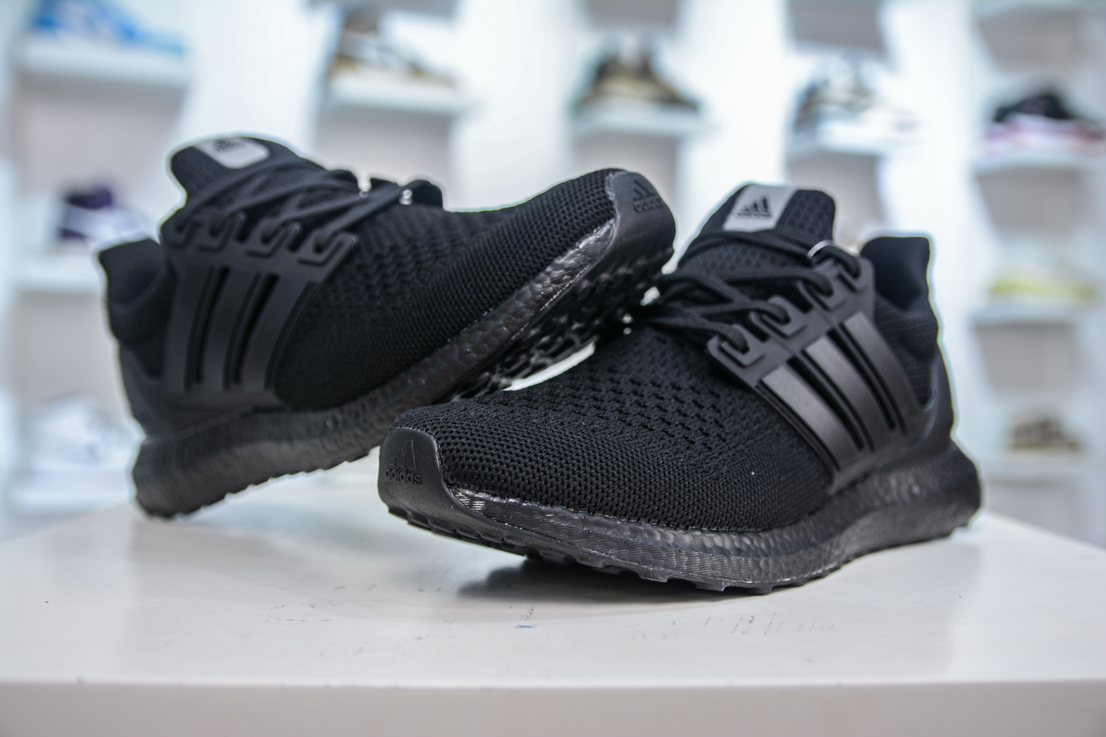 170 adidas Ultraboost 1.0 全黑 采用 Adidas primeknit HQ4199