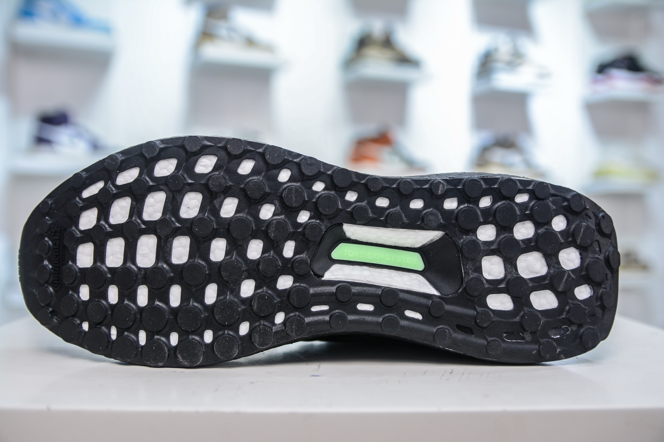 170 adidas Ultraboost 1.0 全黑 采用 Adidas primeknit HQ4199