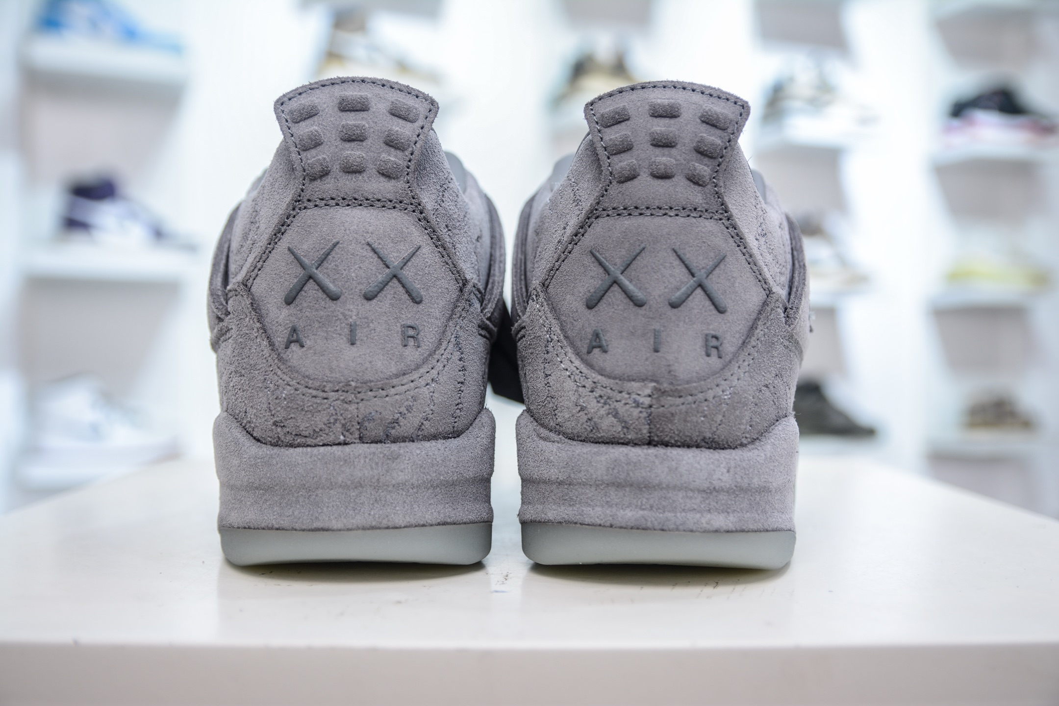 Kaws x Air Jordan 4 "Cool Grey" Graffiti Sneakers - Limited Edition 3 i1751379385754 1946 0 1