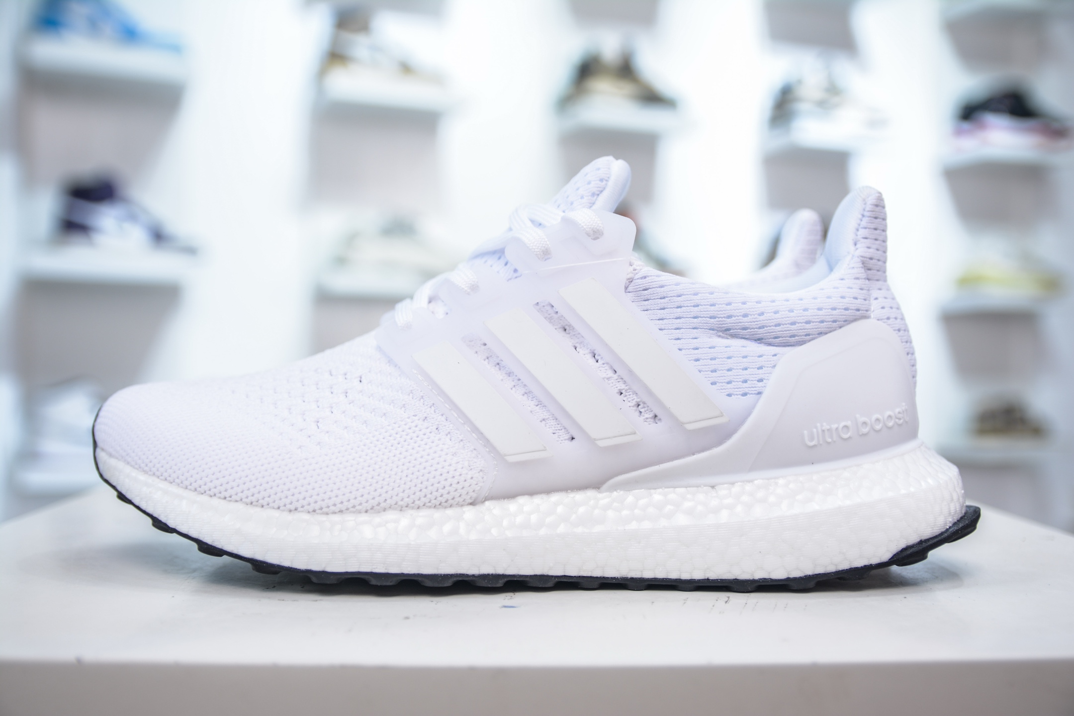 Adidas Ultraboost UB 1.0: Primeknit Upper, Boost Midsole, All White - HQ4202 2 i1751466438490 7462 0 0