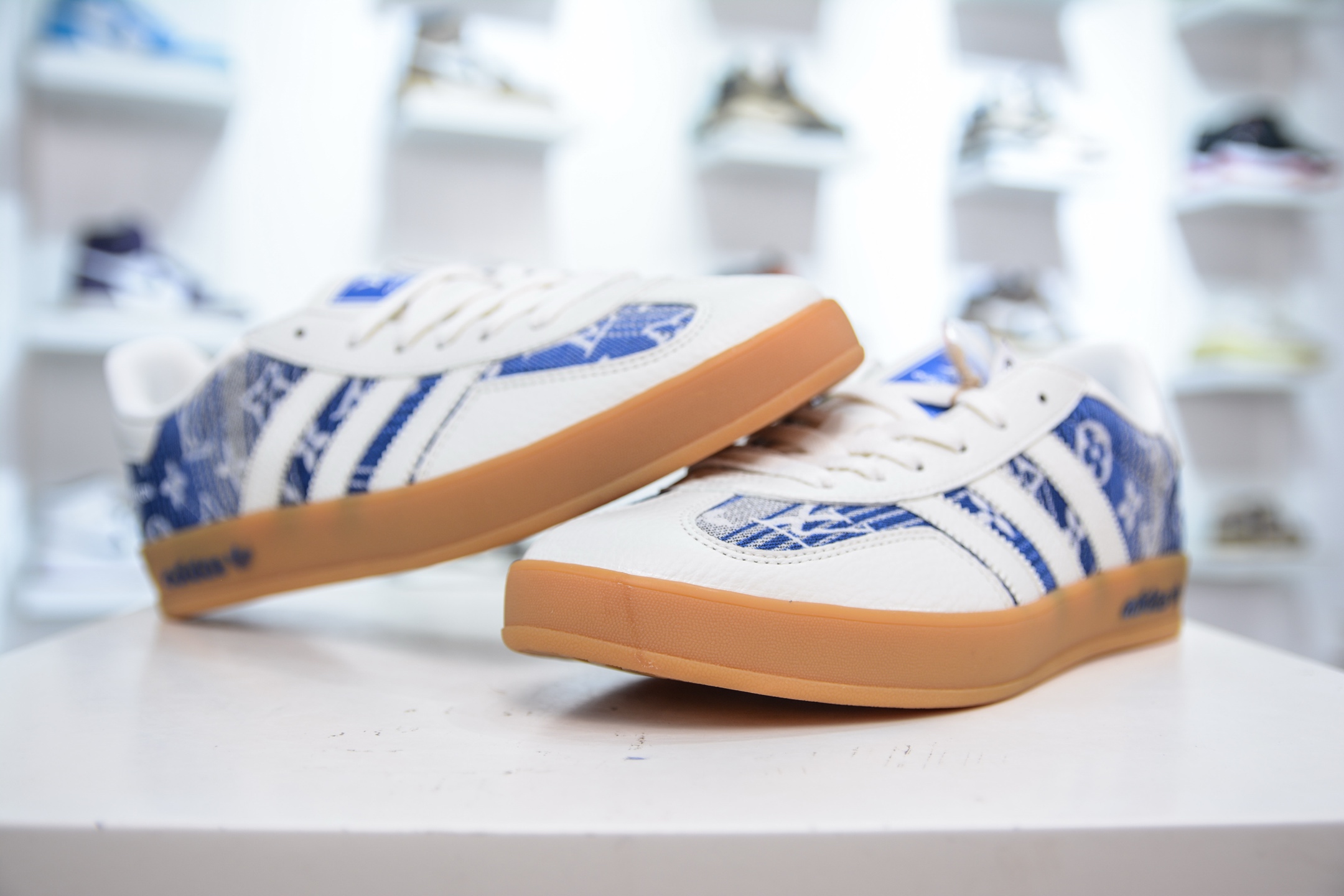 Adidas Samba OG x Louis Vuitton White Blue Denim Sneakers 5 i1751466513867 2631 0 3
