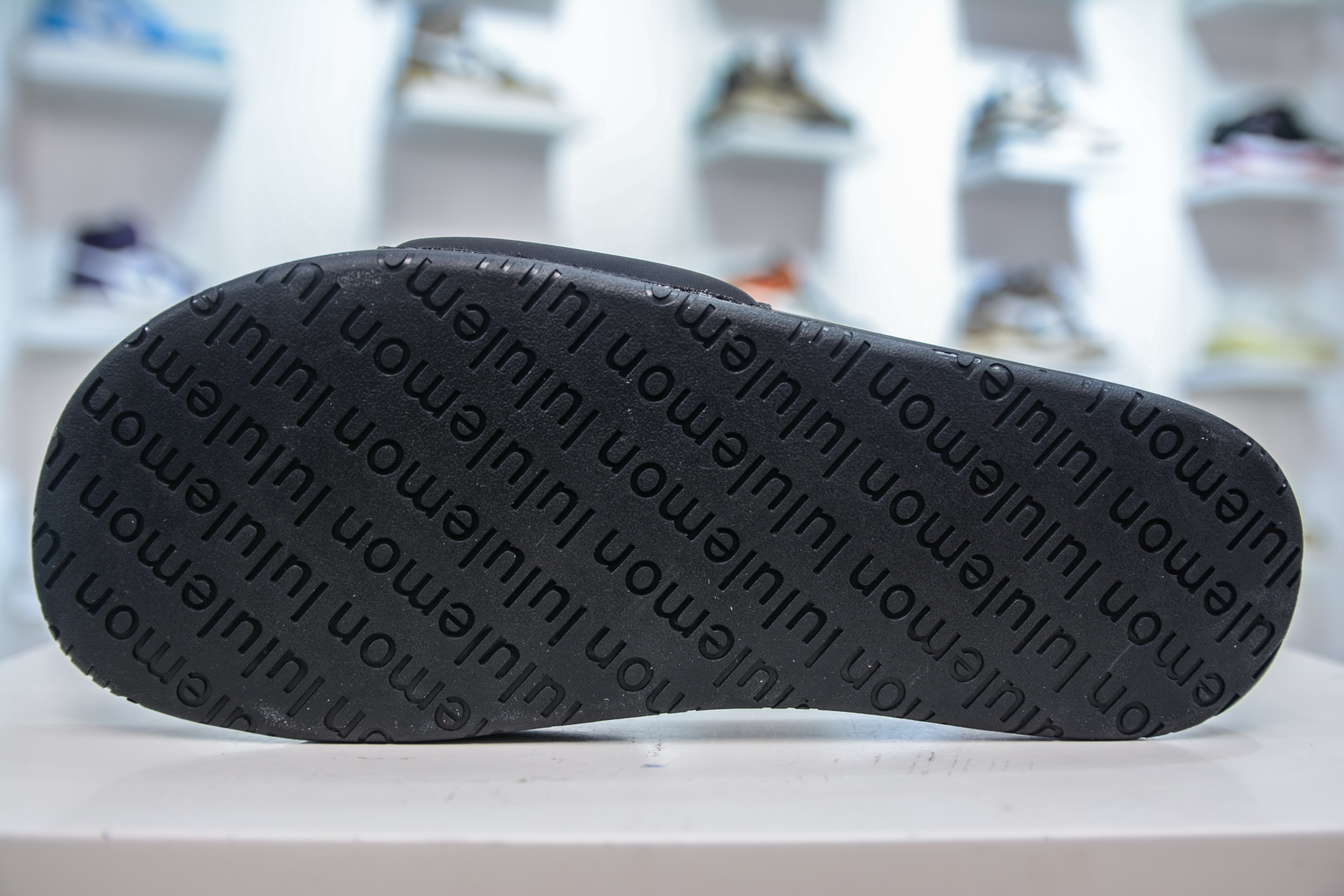 Lululemon Restfeel Slide Lightweight Comfortable Anti-Slip One-Strap Sandals 5 i1751466838080 3240 0 4