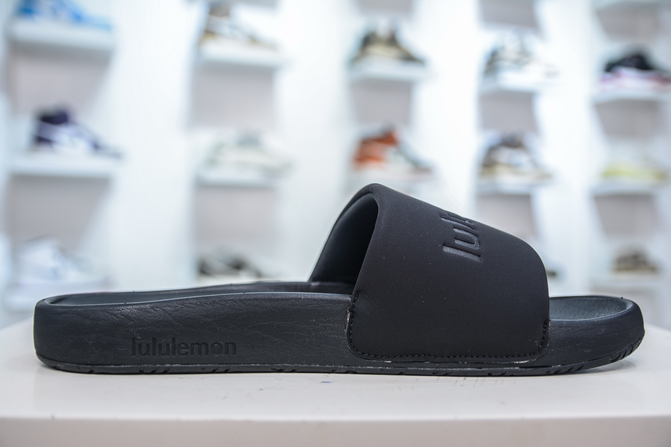 Lululemon Restfeel Slide Lightweight Comfortable Anti-Slip One-Strap Sandals 3 i1751466838101 1821 0 2