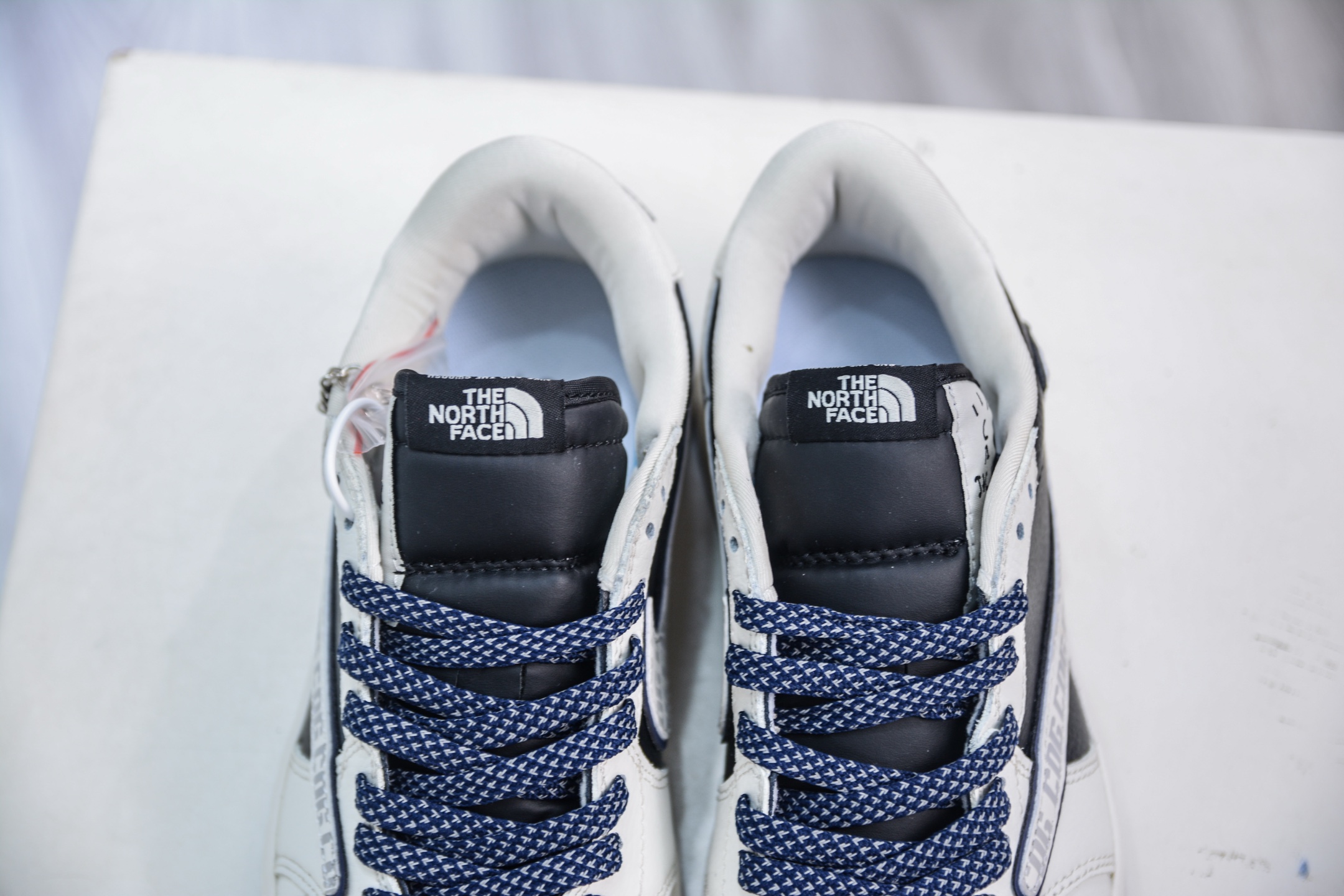 Travis Scott x Nike Air Jordan 1 Low x The North Face - White/Black 9 i1751467541149 7081 0 7