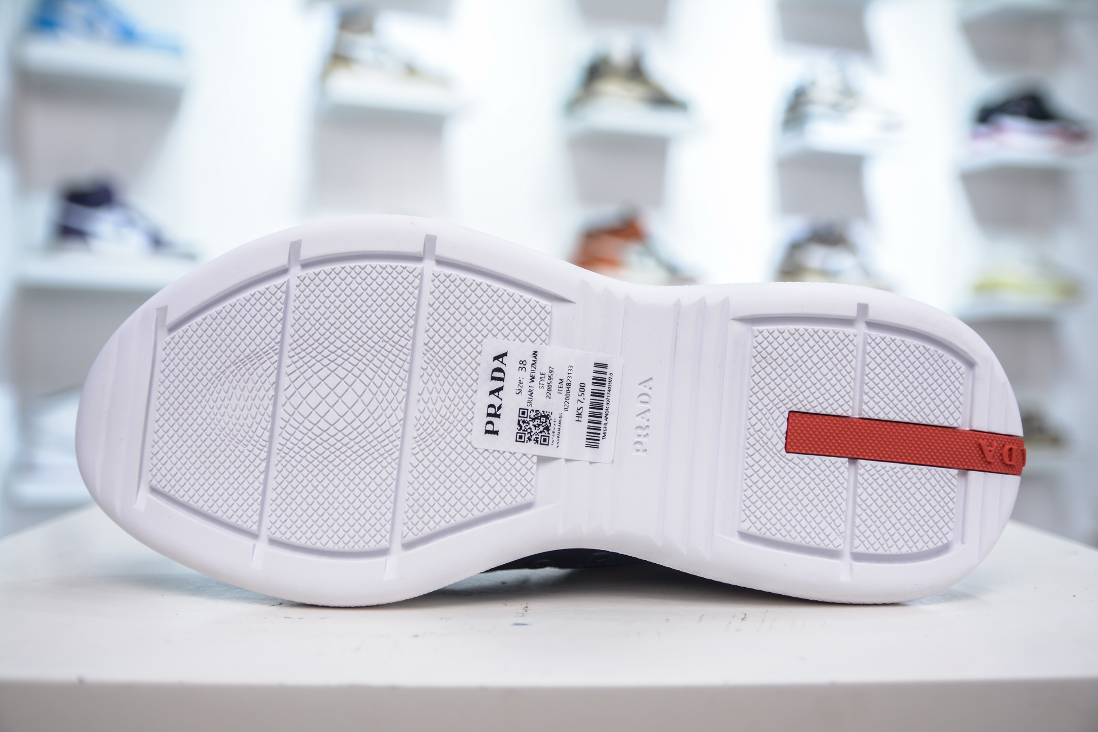 Prada Trainer Sneakers: Italian Leather, Complex Design, Supreme Comfort 6 i1751467730429 3126 0 4