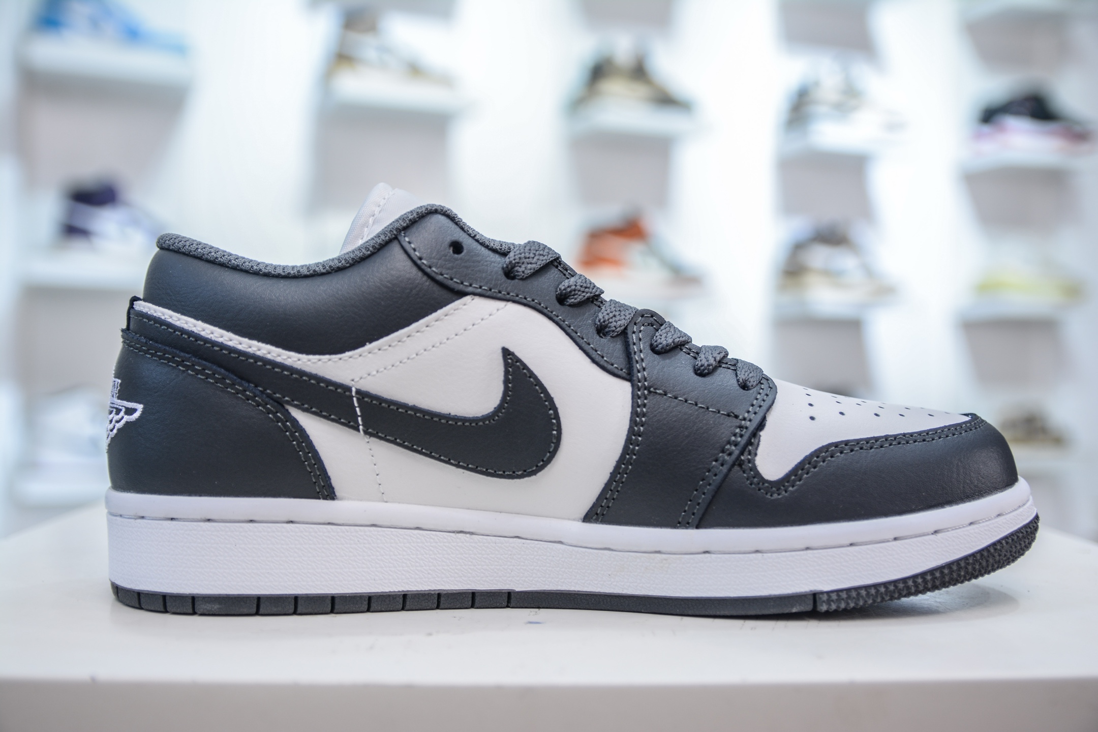 Air Jordan 1 Low Grey White Casual Sneakers, Premium Leather, Comfortable Fit 3 i1751467844301 6129 0 2