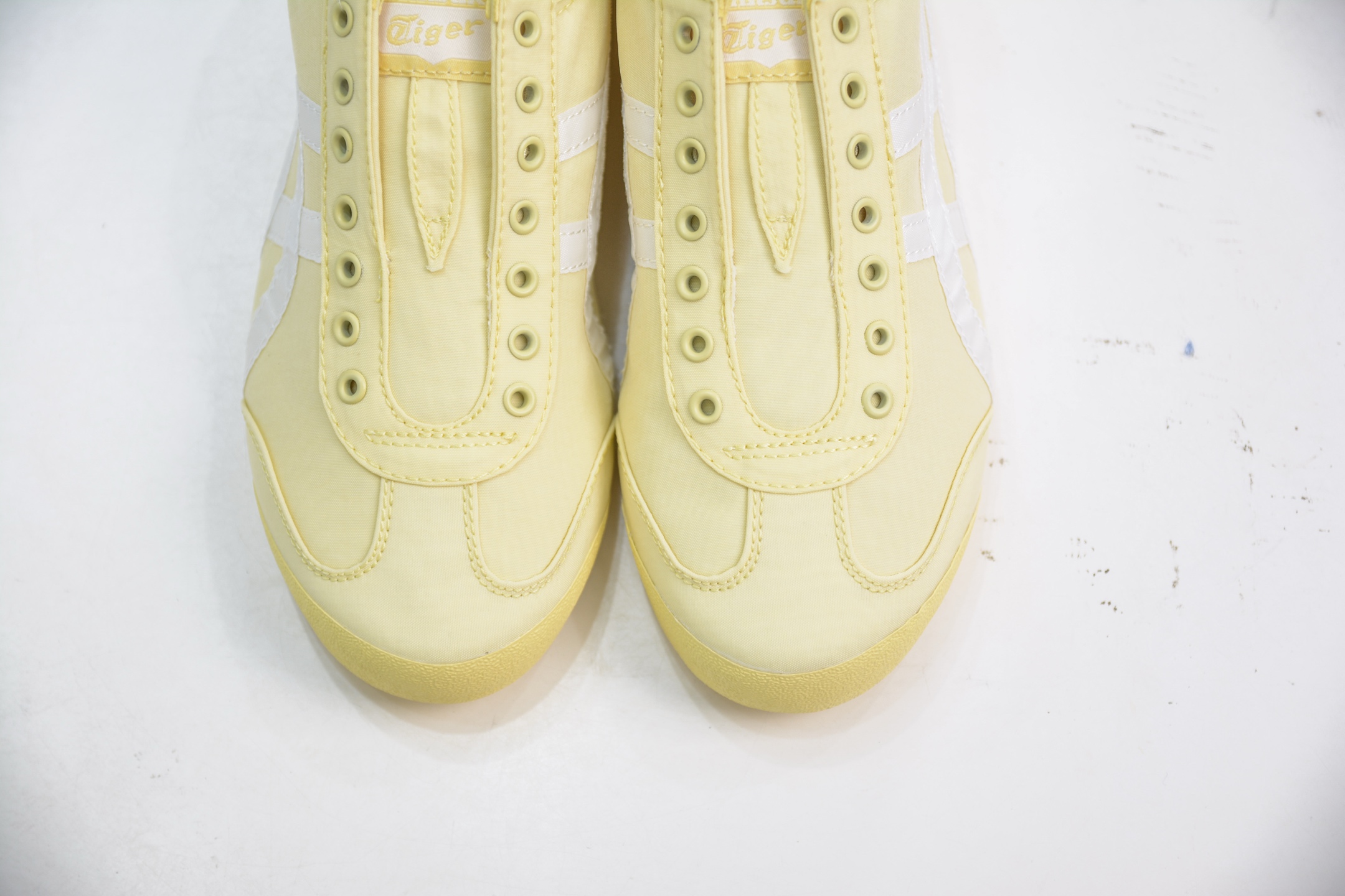 130 Asics 鬼冢虎 Mexico 66 VIN 印尼厂 1183B603-750-Chinese UA Cheap High Quatity Brand Clothes Bags handbags Sneakers wholesale wholesaler seller from China Factory suppliers Fashion Clothing Shoes best Quality Beautiful Price 130 Asics 鬼冢虎 Mexico 66 VIN 印尼厂 1183B603-750