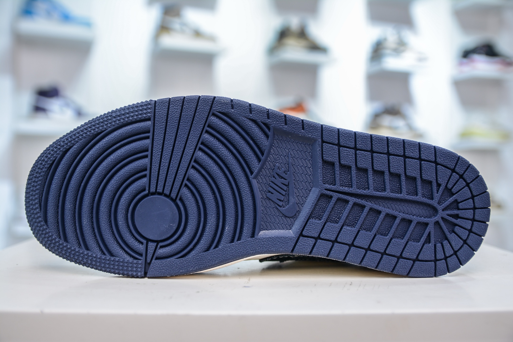 270 Air Jordan AJ1 Low X Louis Vuitton 低帮联名LV-白蓝牛仔 YX5066-368-Chinese UA Cheap High Quatity Brand Clothes Bags handbags Sneakers wholesale wholesaler seller from China Factory suppliers Fashion Clothing Shoes best Quality Beautiful Price 270 Air Jordan AJ1 Low X Louis Vuitton 低帮联名LV-白蓝牛仔 YX5066-368