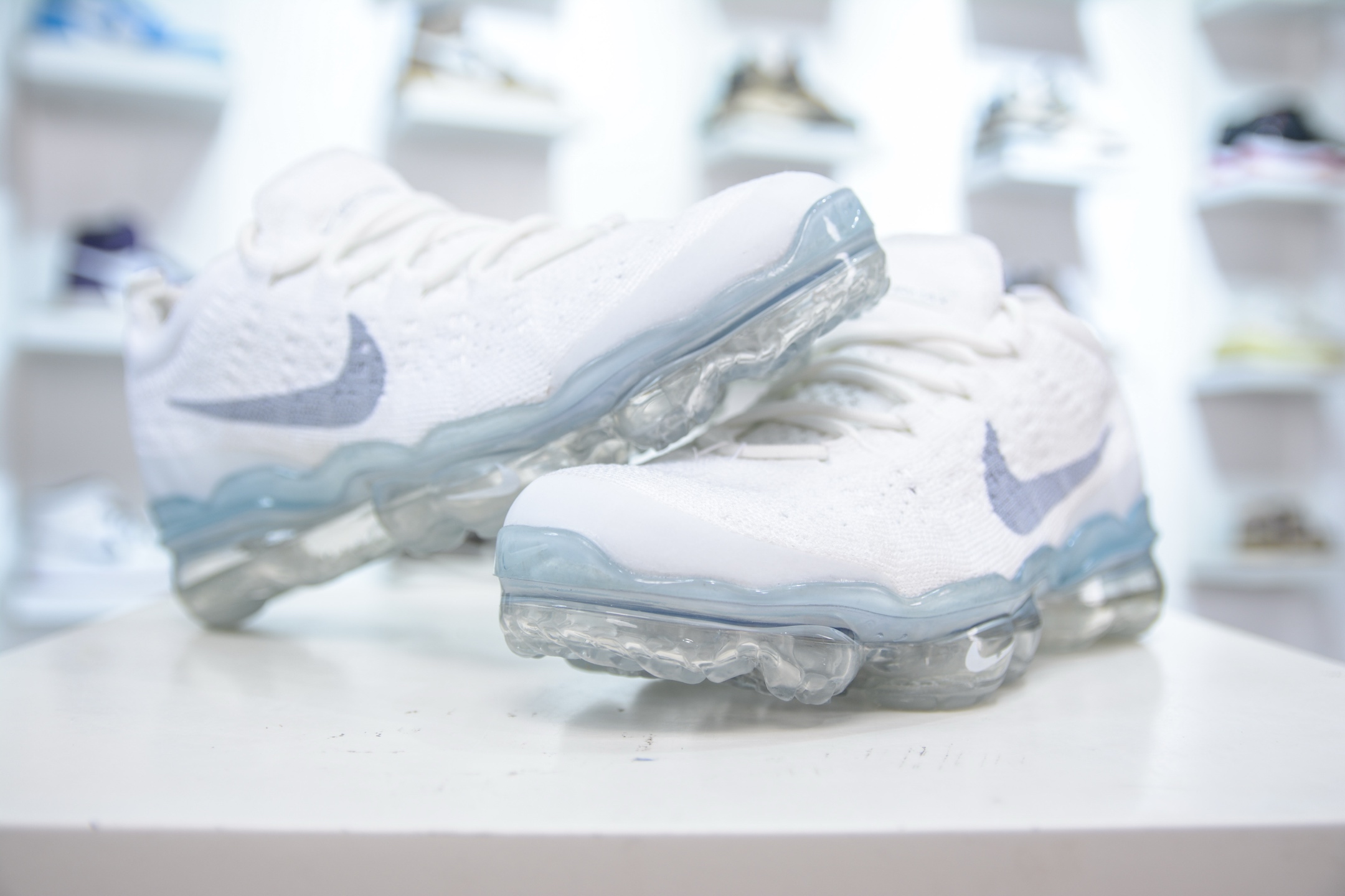 200 NK Air Vapormax 2023 全掌长气垫缓震网布低帮跑步鞋 DV6840-100-Chinese UA Cheap High Quatity Brand Clothes Bags handbags Sneakers wholesale wholesaler seller from China Factory suppliers Fashion Clothing Shoes best Quality Beautiful Price 200 NK Air Vapormax 2023 全掌长气垫缓震网布低帮跑步鞋 DV6840-100