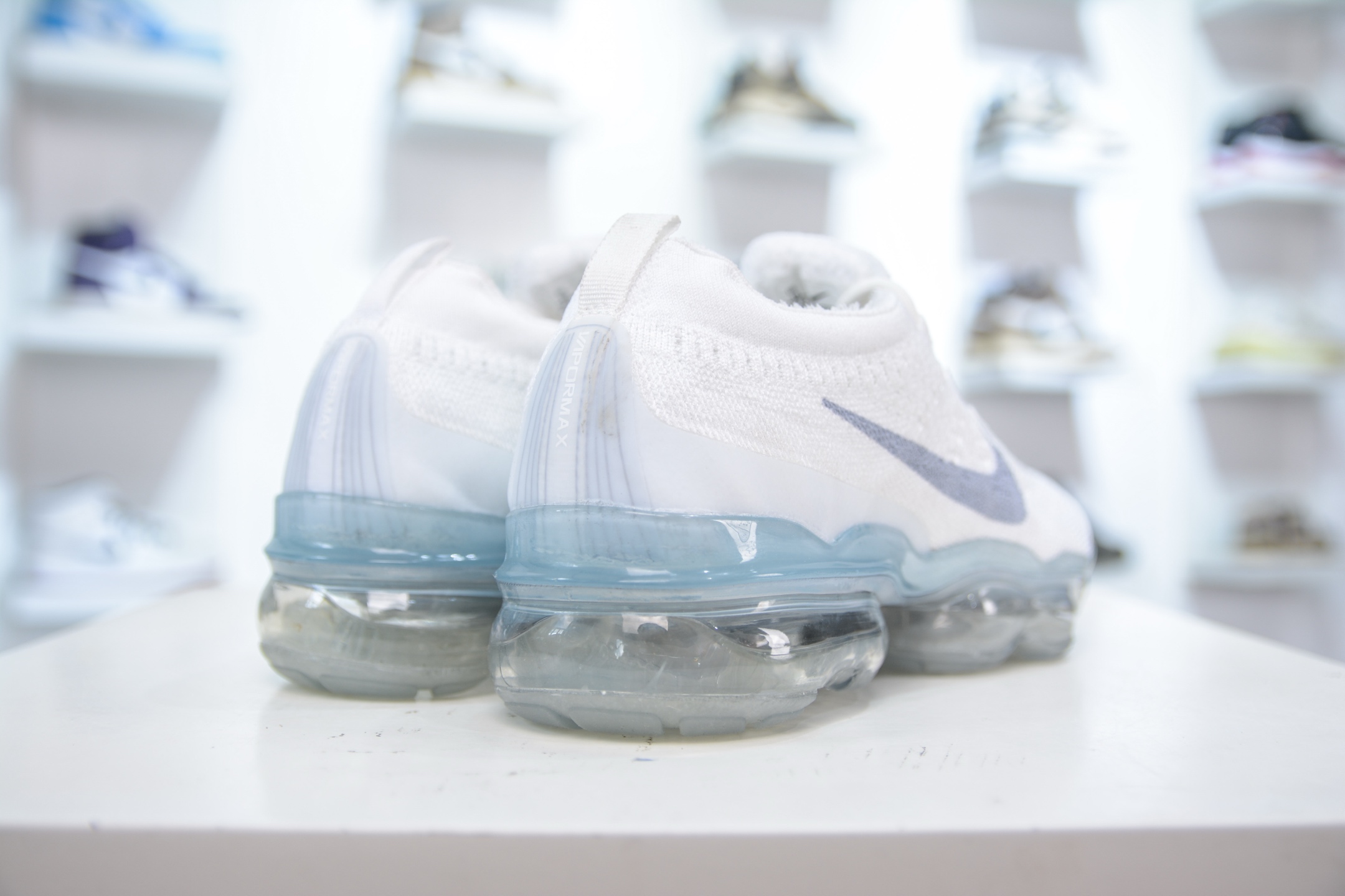 200 NK Air Vapormax 2023 全掌长气垫缓震网布低帮跑步鞋 DV6840-100-Chinese UA Cheap High Quatity Brand Clothes Bags handbags Sneakers wholesale wholesaler seller from China Factory suppliers Fashion Clothing Shoes best Quality Beautiful Price 200 NK Air Vapormax 2023 全掌长气垫缓震网布低帮跑步鞋 DV6840-100