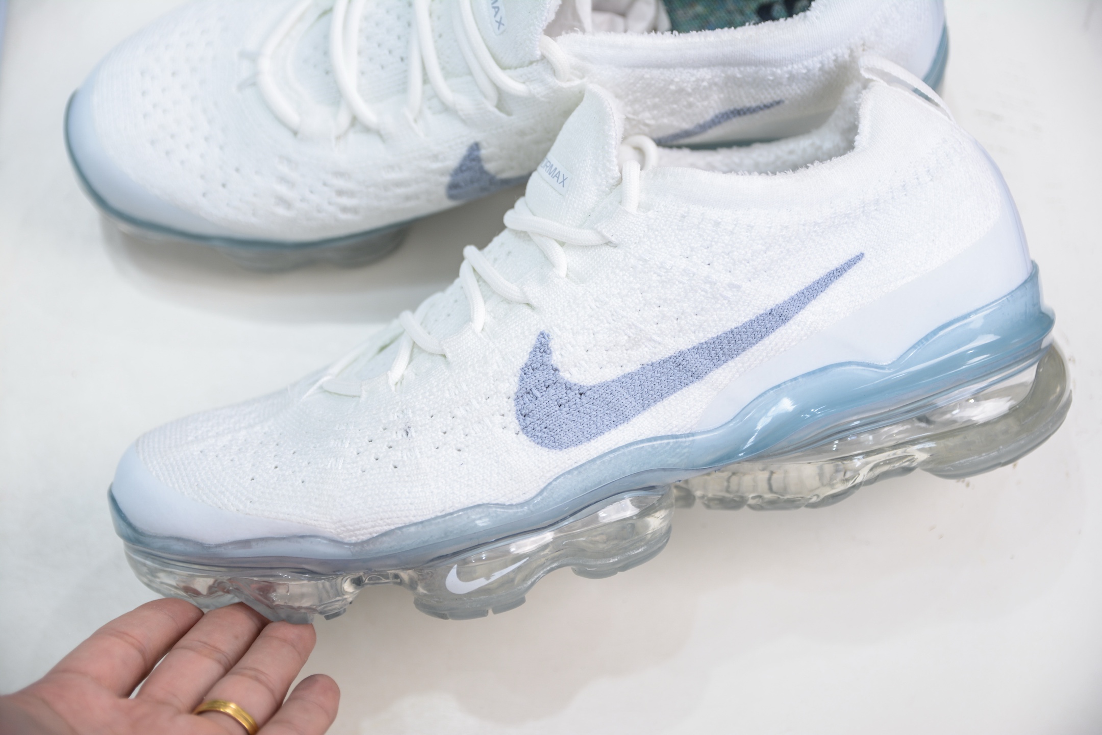 200 NK Air Vapormax 2023 全掌长气垫缓震网布低帮跑步鞋 DV6840-100-Chinese UA Cheap High Quatity Brand Clothes Bags handbags Sneakers wholesale wholesaler seller from China Factory suppliers Fashion Clothing Shoes best Quality Beautiful Price 200 NK Air Vapormax 2023 全掌长气垫缓震网布低帮跑步鞋 DV6840-100