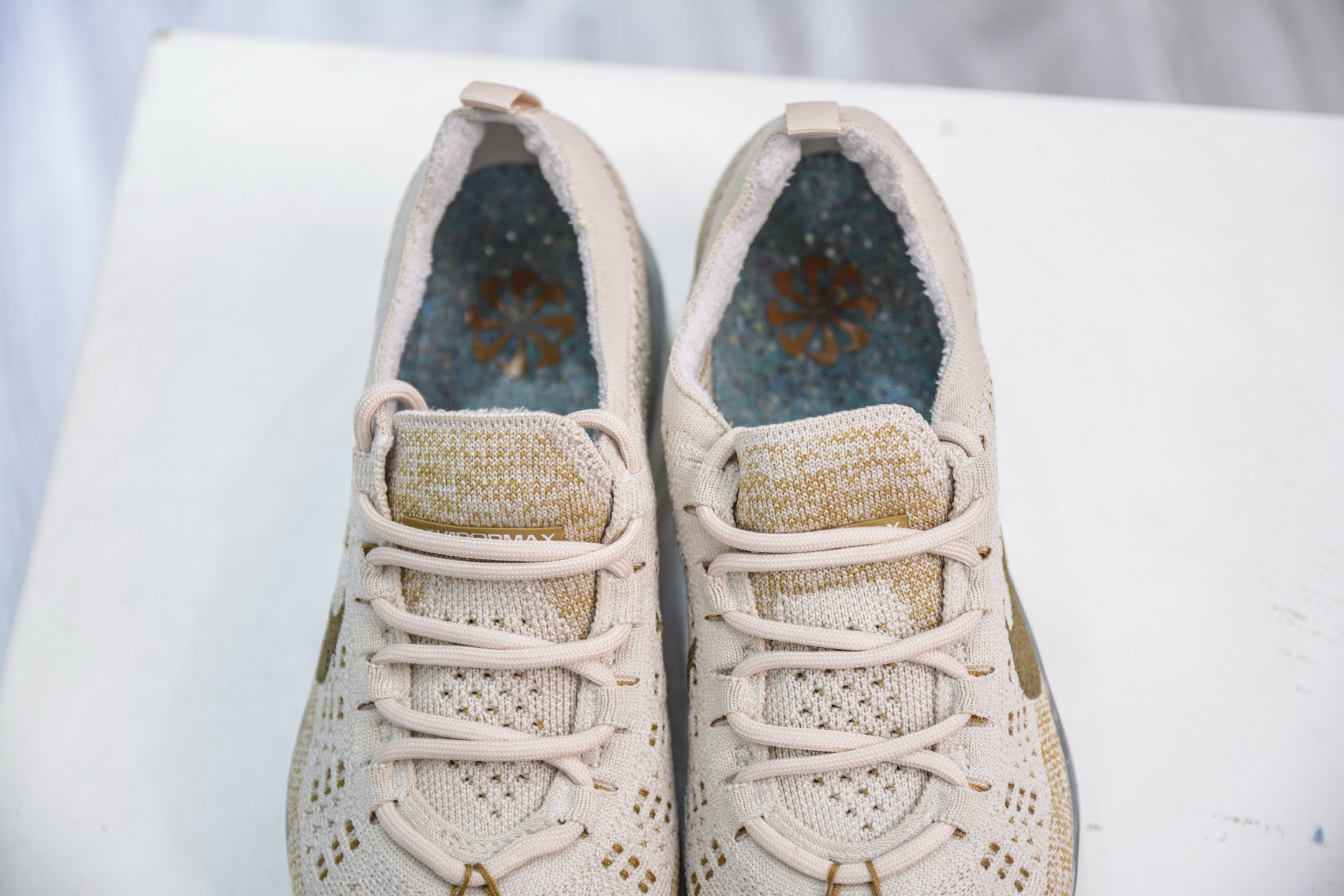 200 NK Air Vapormax 2023 全掌长气垫缓震网布低帮跑步鞋 DV1678-100-Chinese UA Cheap High Quatity Brand Clothes Bags handbags Sneakers wholesale wholesaler seller from China Factory suppliers Fashion Clothing Shoes best Quality Beautiful Price 200 NK Air Vapormax 2023 全掌长气垫缓震网布低帮跑步鞋 DV1678-100