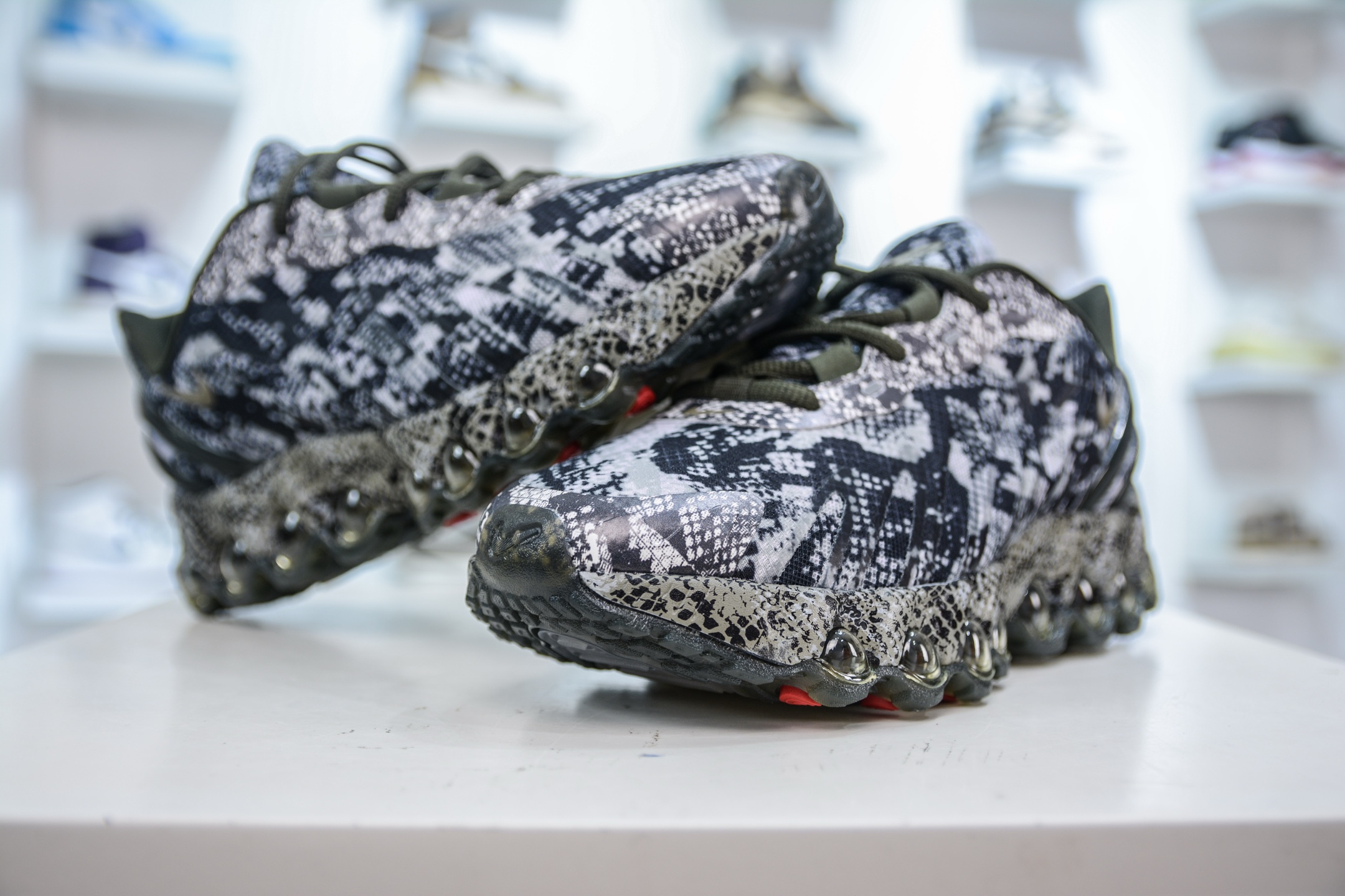 210 NK Air Max DN8 全掌科技气垫缓震运动跑鞋 HF5509-900-Chinese UA Cheap High Quatity Brand Clothes Bags handbags Sneakers wholesale wholesaler seller from China Factory suppliers Fashion Clothing Shoes best Quality Beautiful Price 210 NK Air Max DN8 全掌科技气垫缓震运动跑鞋 HF5509-900