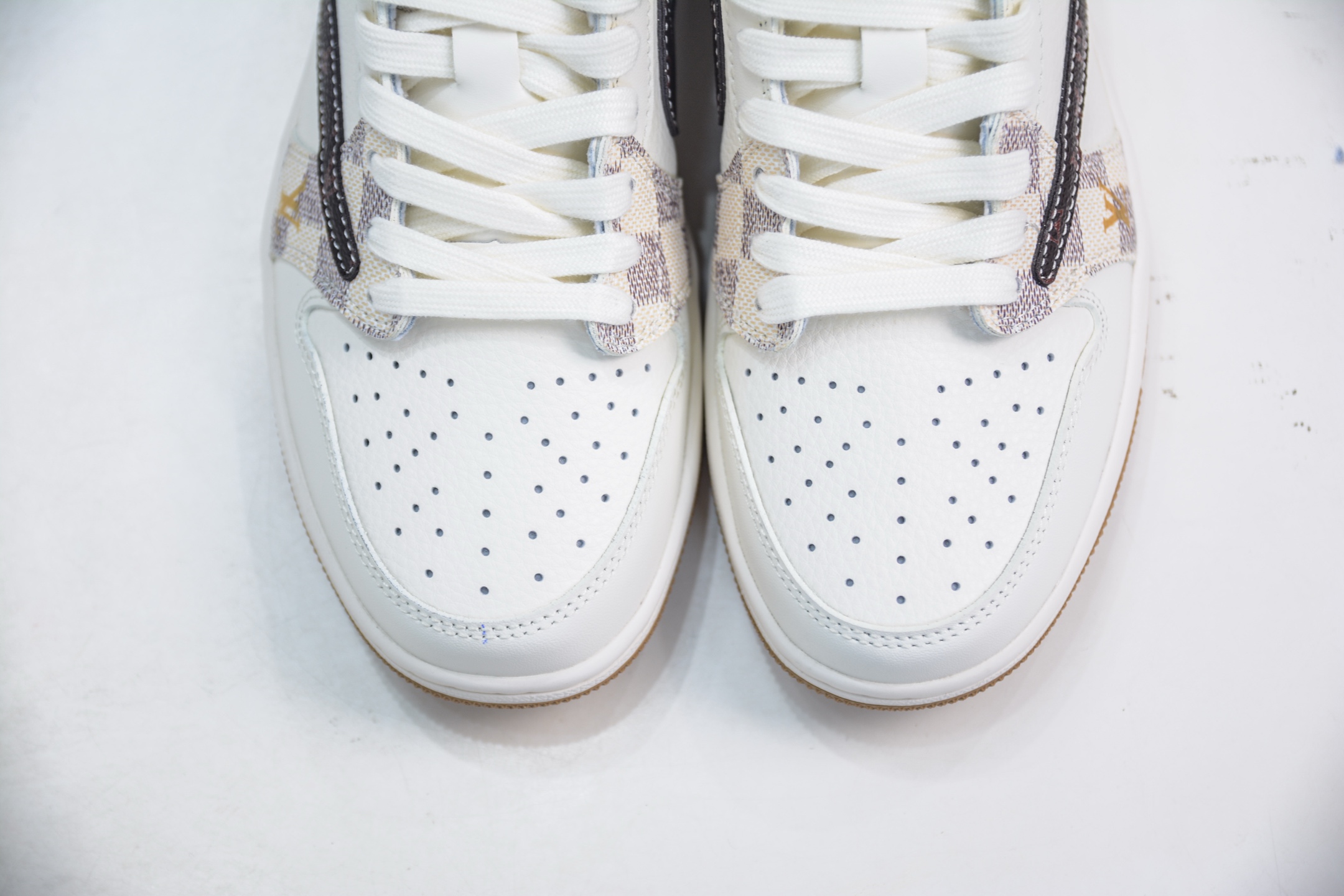 TS x Air Jordan x Louis Vuitton Air Jordan 1 Low - Brown Custom Sneaker 9 i1751637498447 2491 0 8