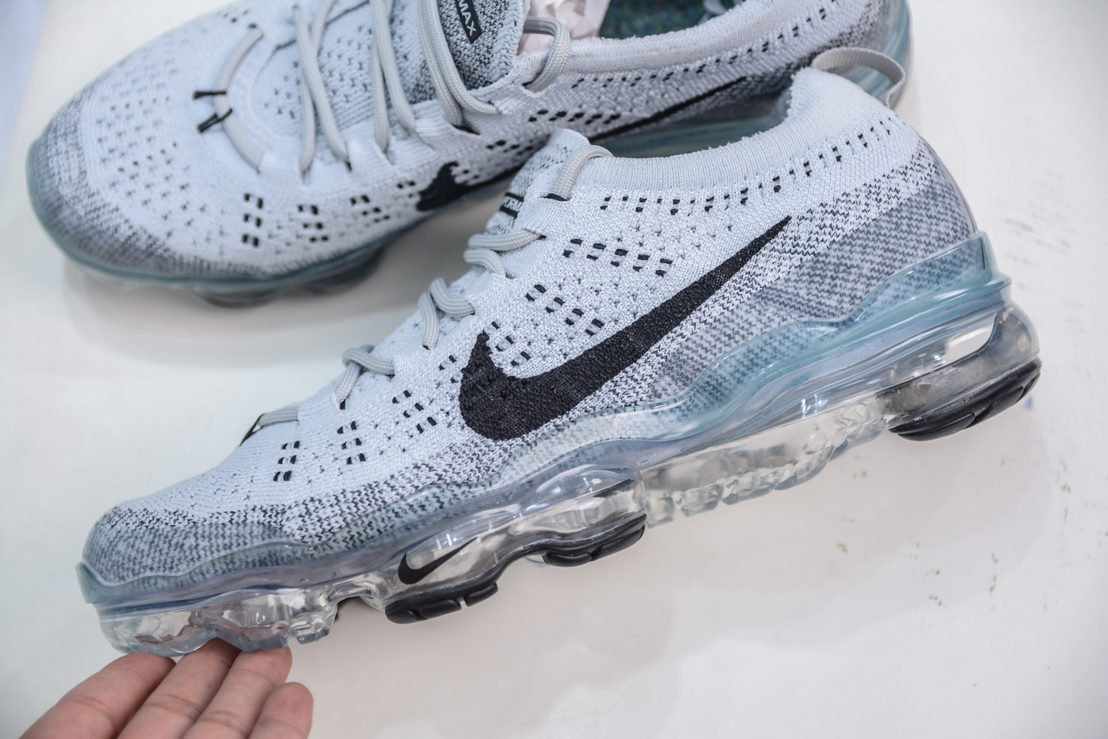 Nike Air Vapormax 2023 Flyknit Running Shoes - Breathable & Cushioned 8 i1751637991492 4723 0 6