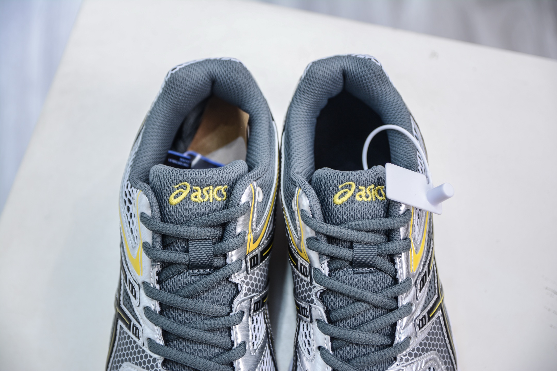 ASICS GEL-DS TRAINER 14 Running Shoes - Stylish Retro Sneakers for Couples 8 i1751638381504 3865 0 7