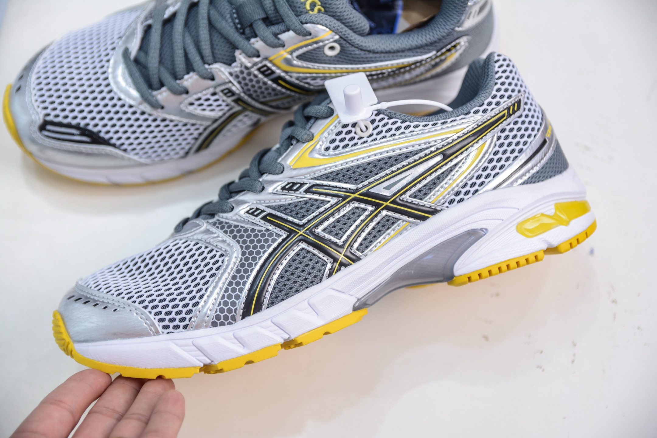 ASICS GEL-DS TRAINER 14 Running Shoes - Stylish Retro Sneakers for Couples 7 i1751638383108 3479 0 6