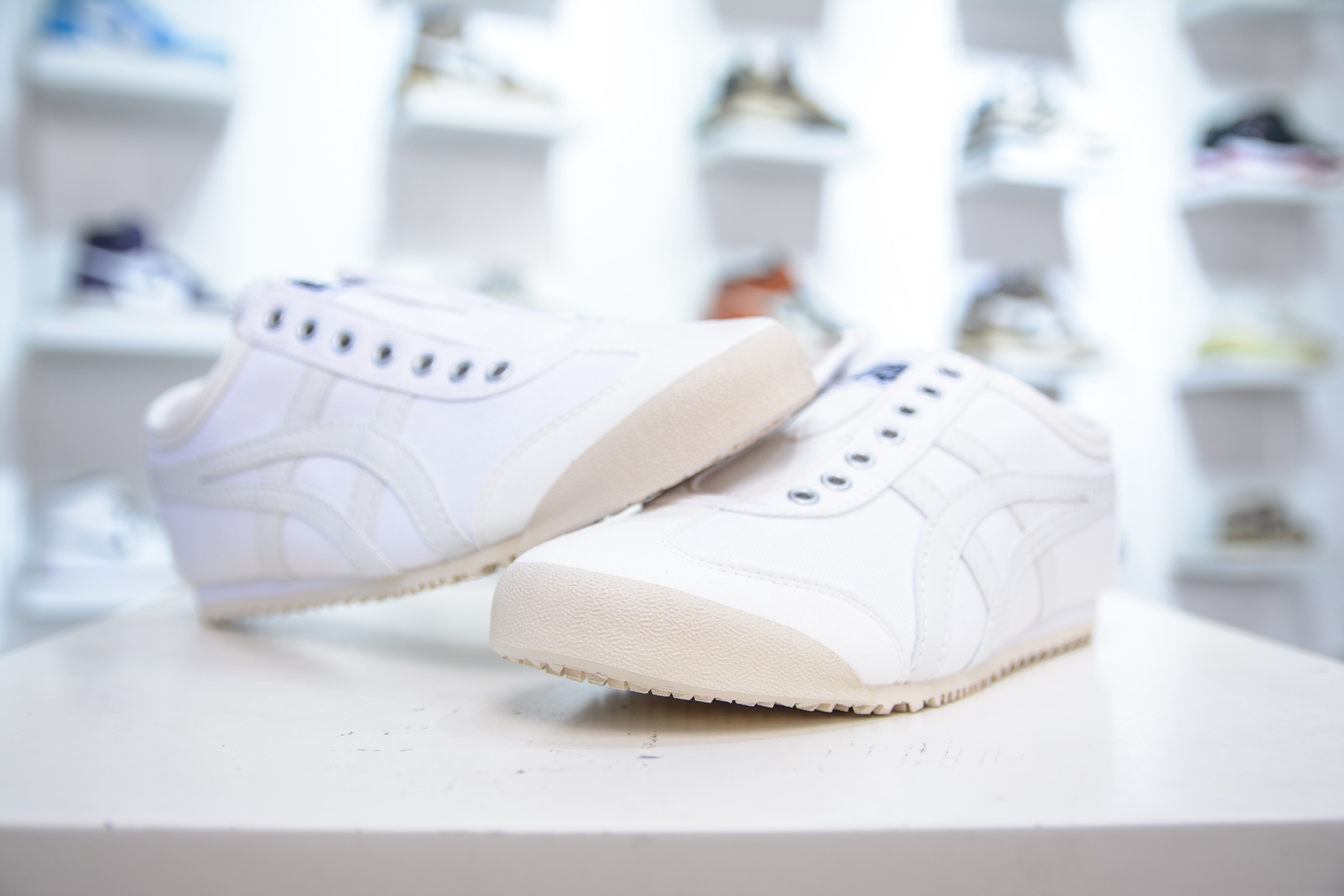 Asics Onitsuka Tiger Mexico 66 VIN All White Casual Shoes 5 i1751638433772 9270 0 3