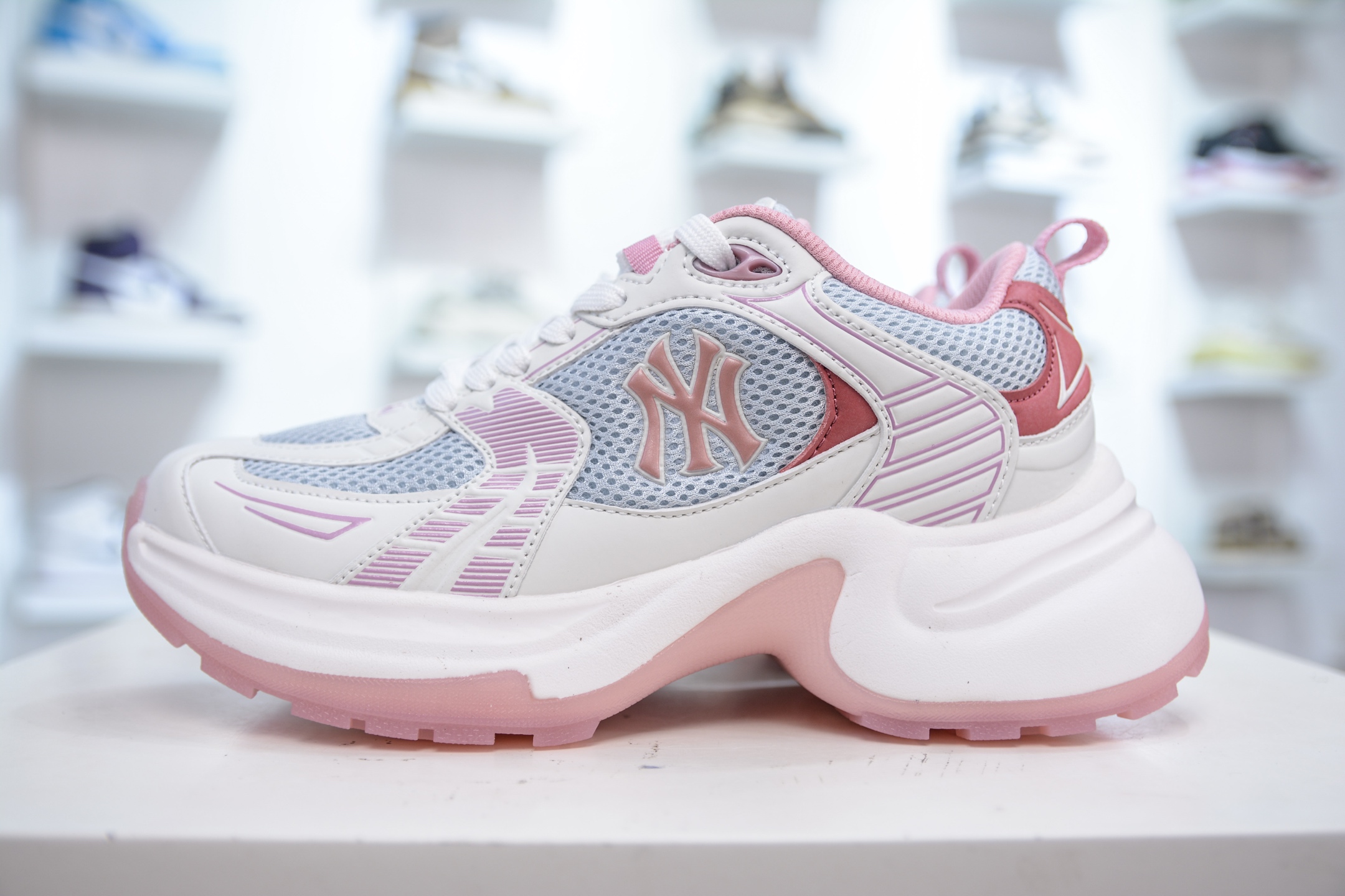 MLB Winner Chunky Sneakers - Stylish Comfort with a Modern Chunky Sole Design 2 i1751638606212 1455 0 0