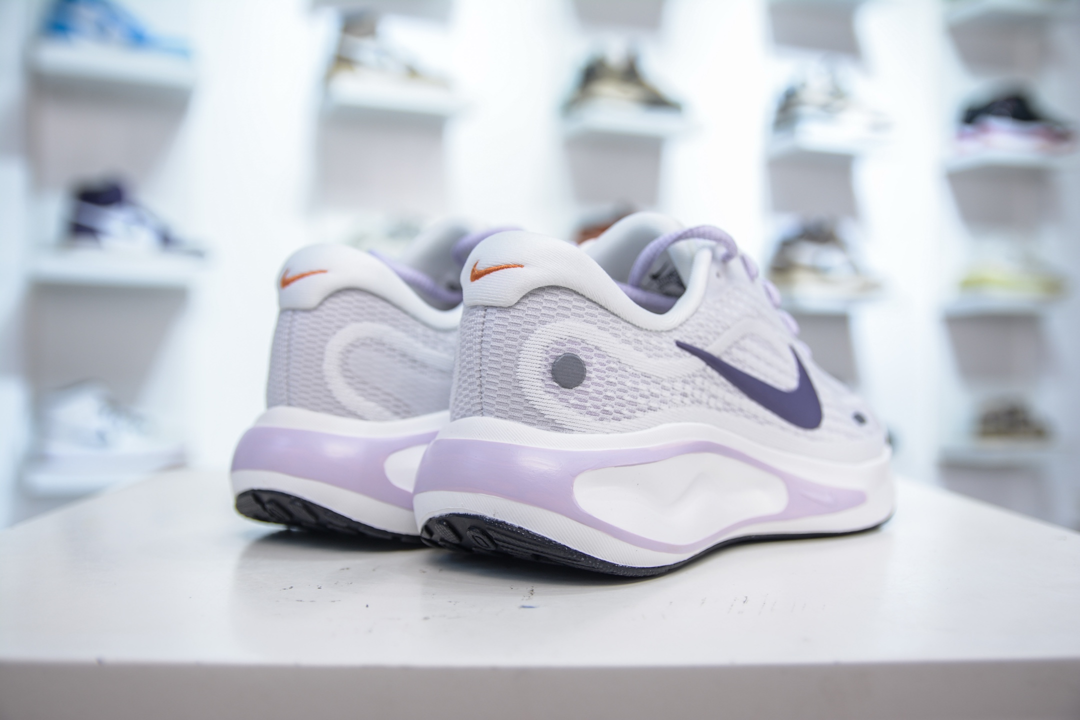 Nike Journey Run Women's Road Running Shoes - Lightweight & Cushioned 6 i1751638731982 4560 0 5