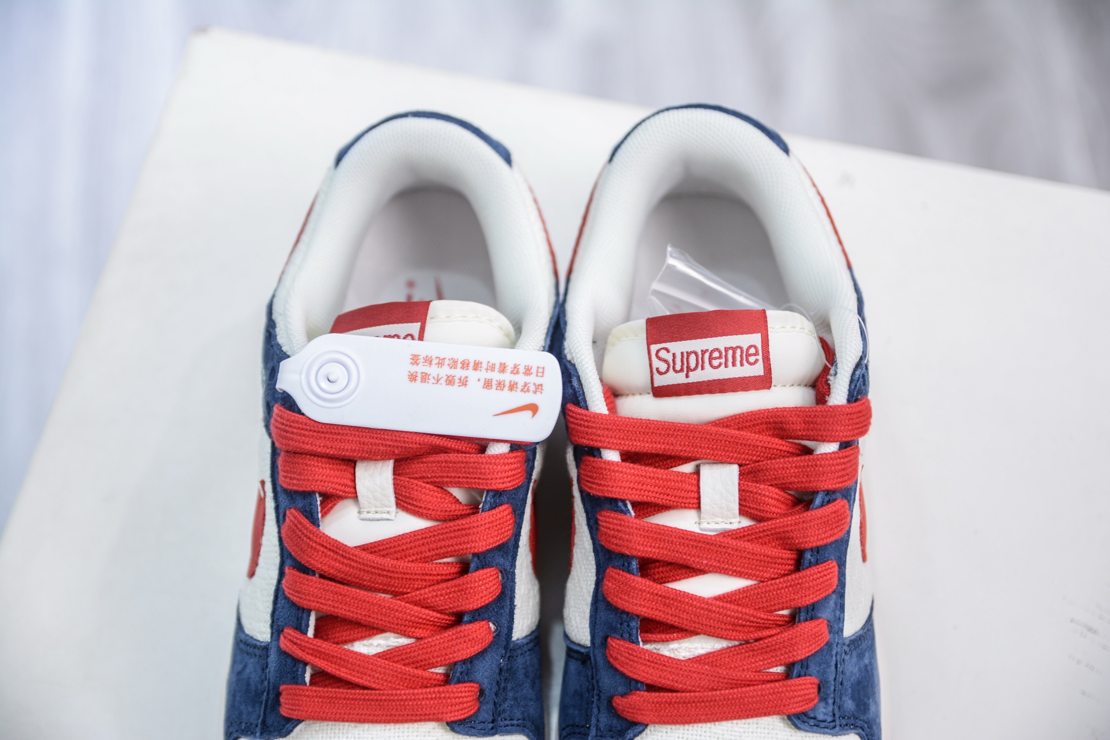 Nike SB Dunk Low x Supreme Collab Sneakers - White, Blue & Red 8 i1751638793484 5907 0 7
