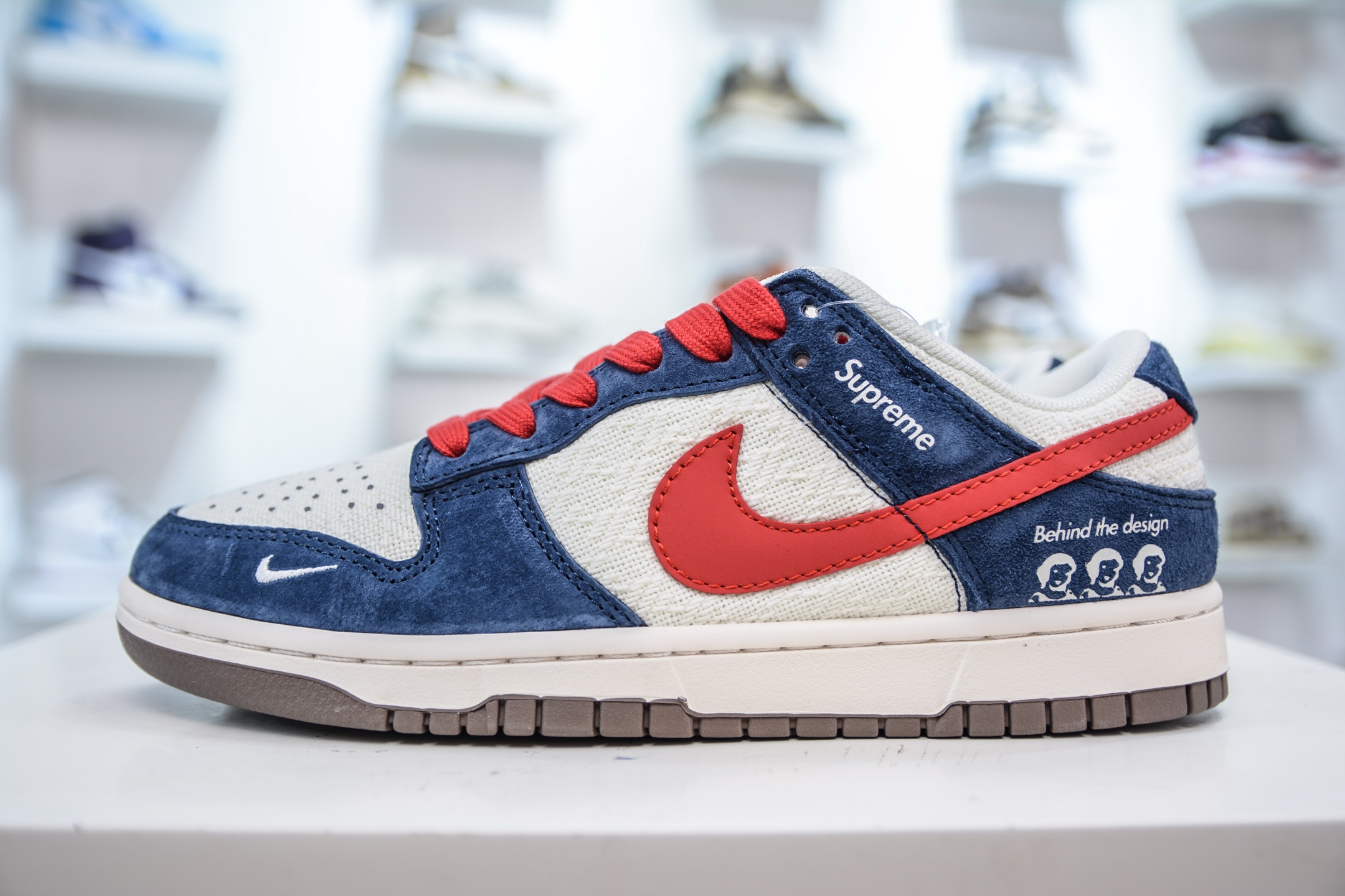 Nike SB Dunk Low x Supreme Collab Sneakers - White, Blue & Red 1 i1751638795169 2516 0 0