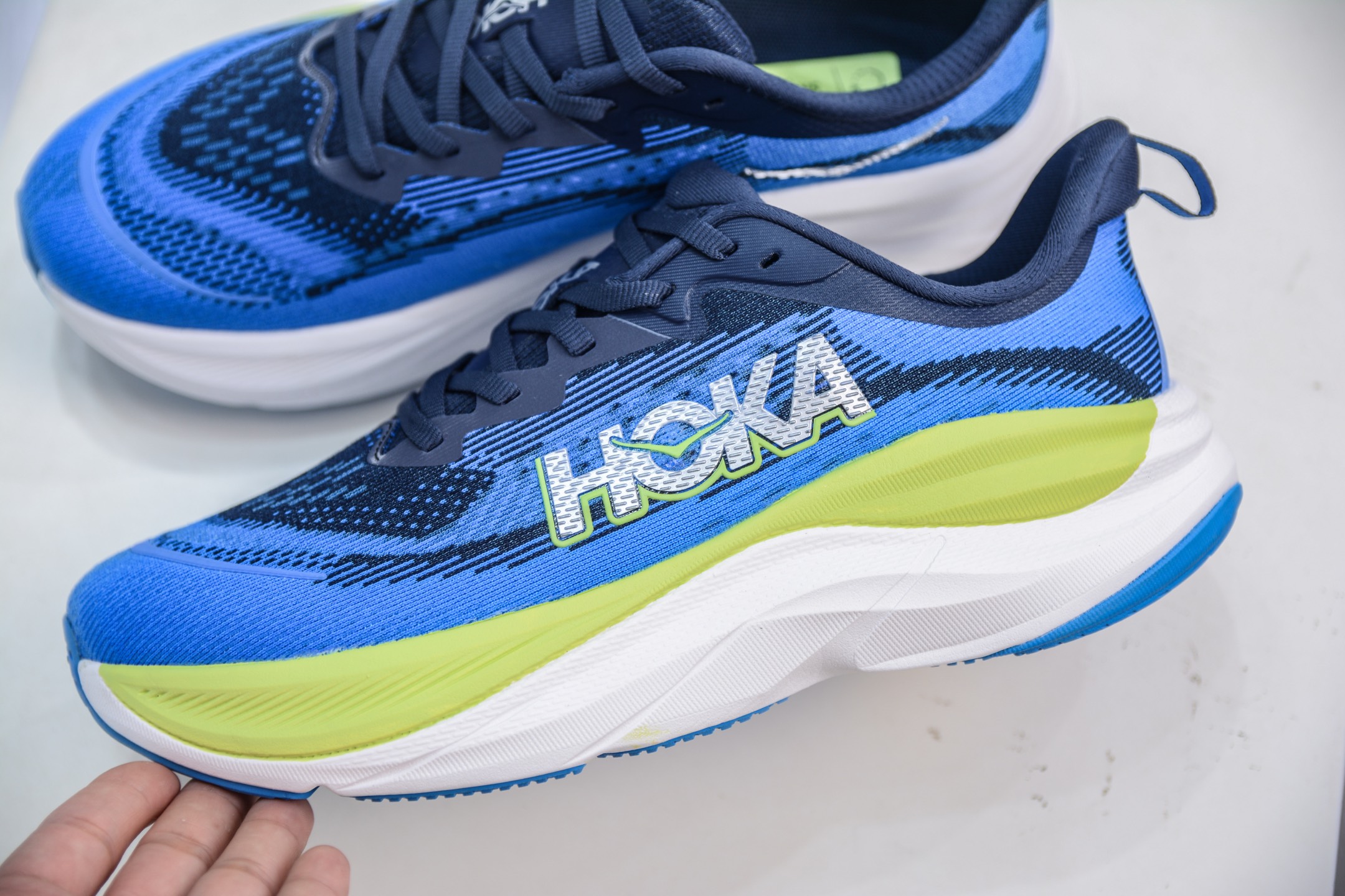Hoka One One Skyflow M Low: Lightweight, Breathable Running & Casual Shoes 8 i1751638958892 3209 0 6