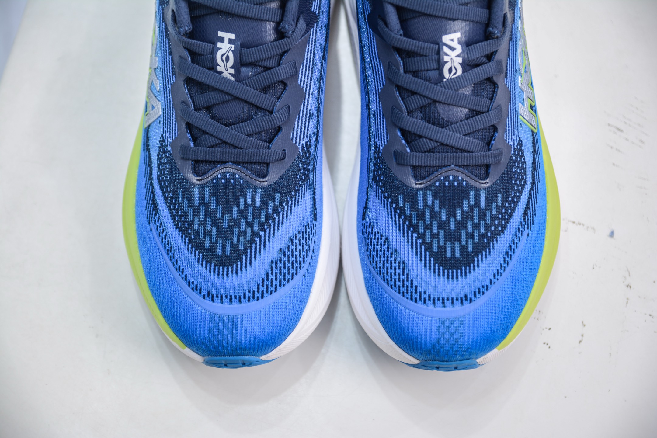 Hoka One One Skyflow M Low: Lightweight, Breathable Running & Casual Shoes 10 i1751638958946 7729 0 8