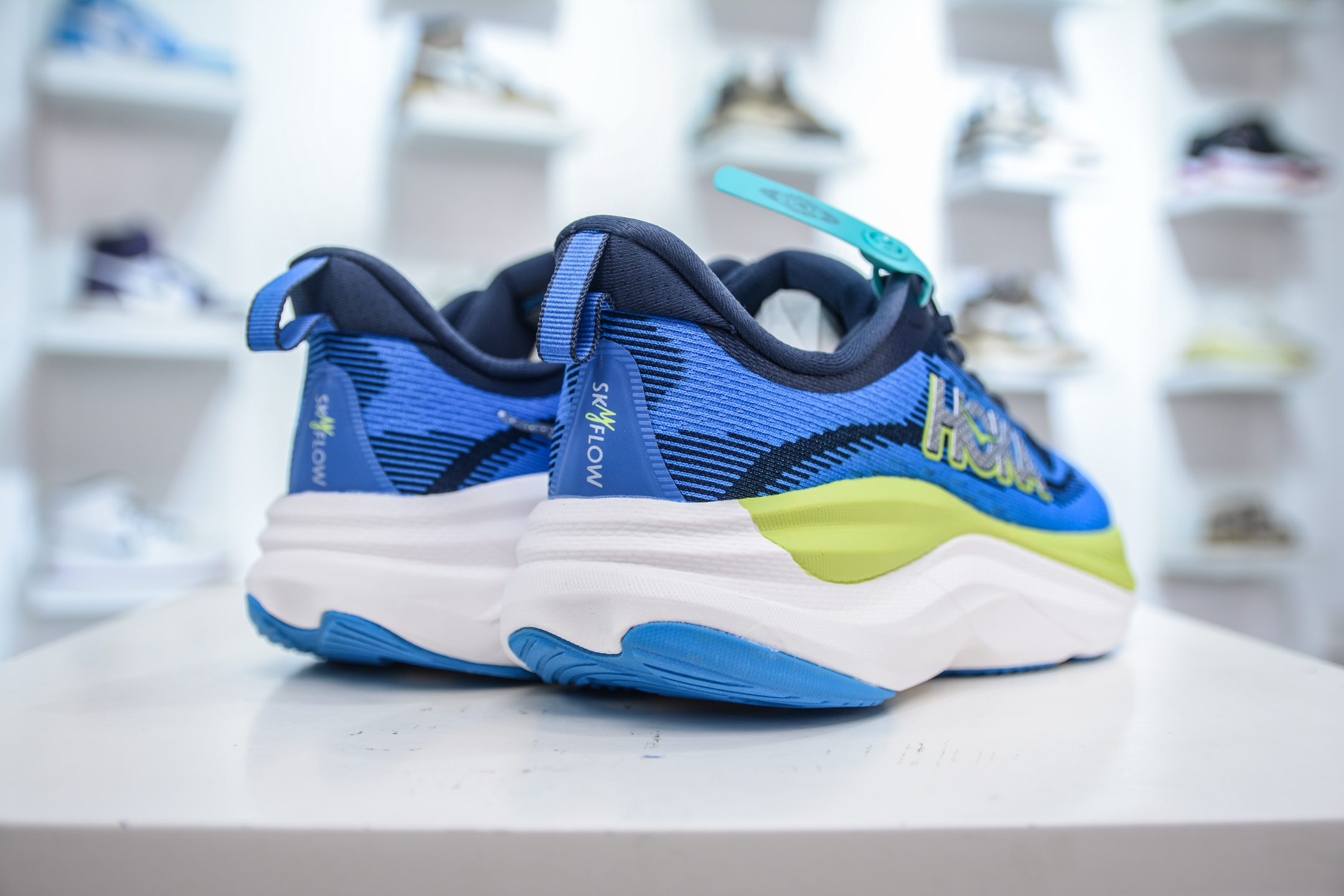 Hoka One One Skyflow M Low: Lightweight, Breathable Running & Casual Shoes 7 i1751638960595 2279 0 5