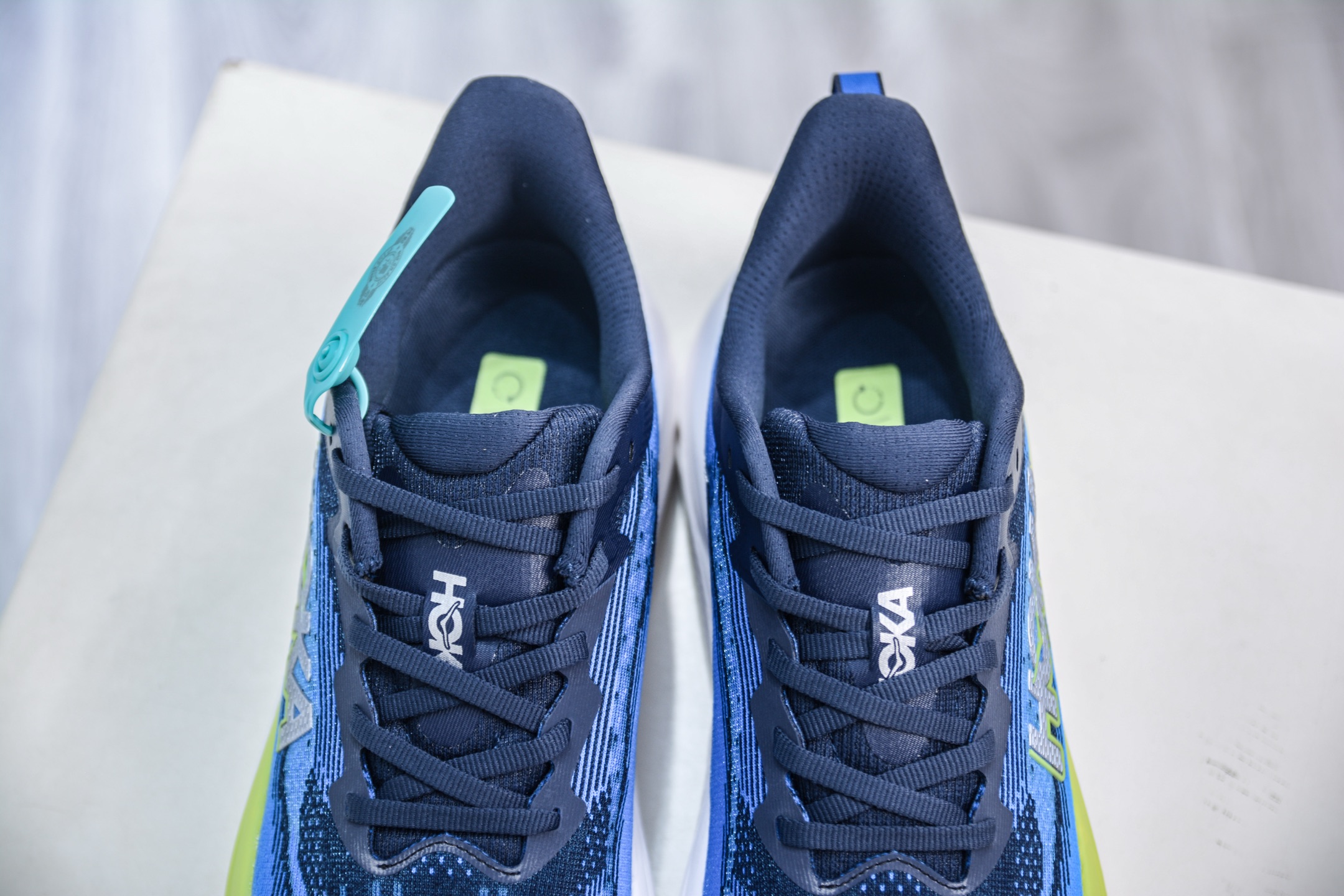 Hoka One One Skyflow M Low: Lightweight, Breathable Running & Casual Shoes 9 i1751638960609 6642 0 7