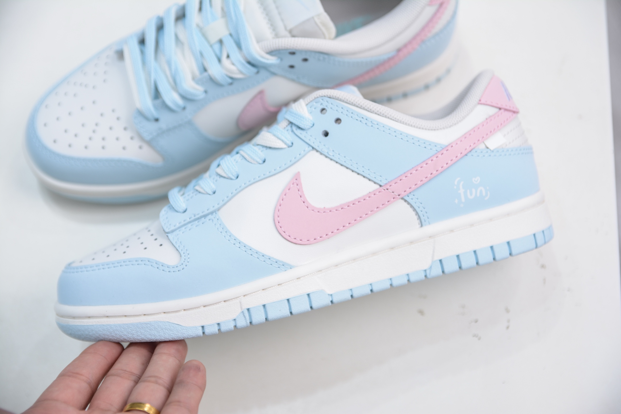 YC纯原 Nike Dunk Low 仙桃苏打 白蓝粉 BP0508-034-莆田鞋,莆田鞋货源,高仿鞋,高仿鞋货源,安福档口,莆田高仿鞋,莆田鞋批发,高仿鞋批发,莆田高仿运动鞋,高仿运动鞋,莆田运动鞋 YC纯原 Nike Dunk Low 仙桃苏打 白蓝粉 BP0508-034