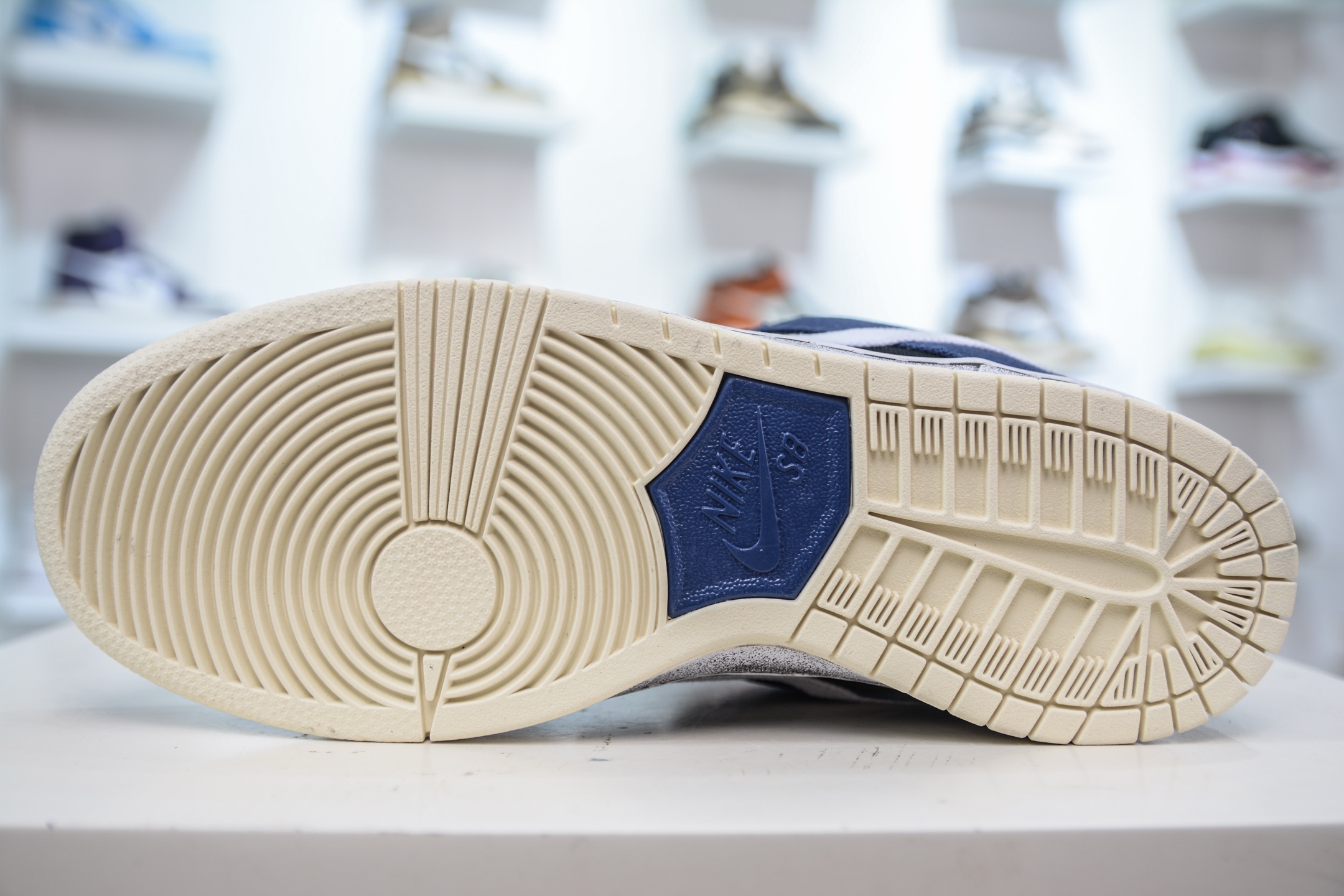 NK SB Dunk Low 解构绑带 DX6775-400-莆田鞋,莆田鞋货源,高仿鞋,高仿鞋货源,安福档口,莆田高仿鞋,莆田鞋批发,高仿鞋批发,莆田高仿运动鞋,高仿运动鞋,莆田运动鞋 NK SB Dunk Low 解构绑带 DX6775-400