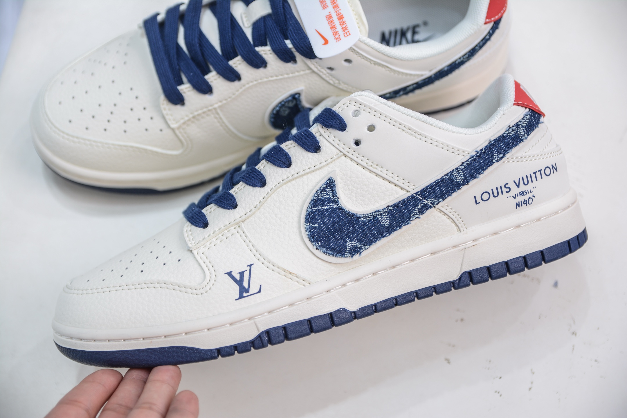 Nike SB Dunk Low x Louis Vuitton LV联名-白蓝牛仔勾 JP1628-037