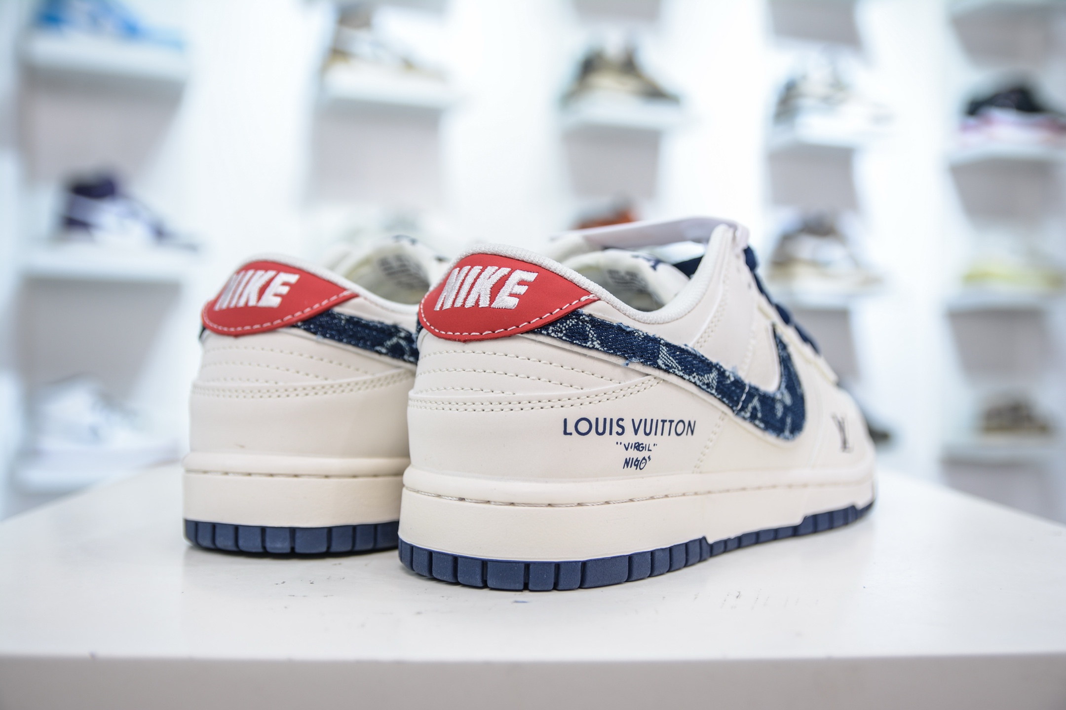 Nike SB Dunk Low x Louis Vuitton LV联名-白蓝牛仔勾 JP1628-037