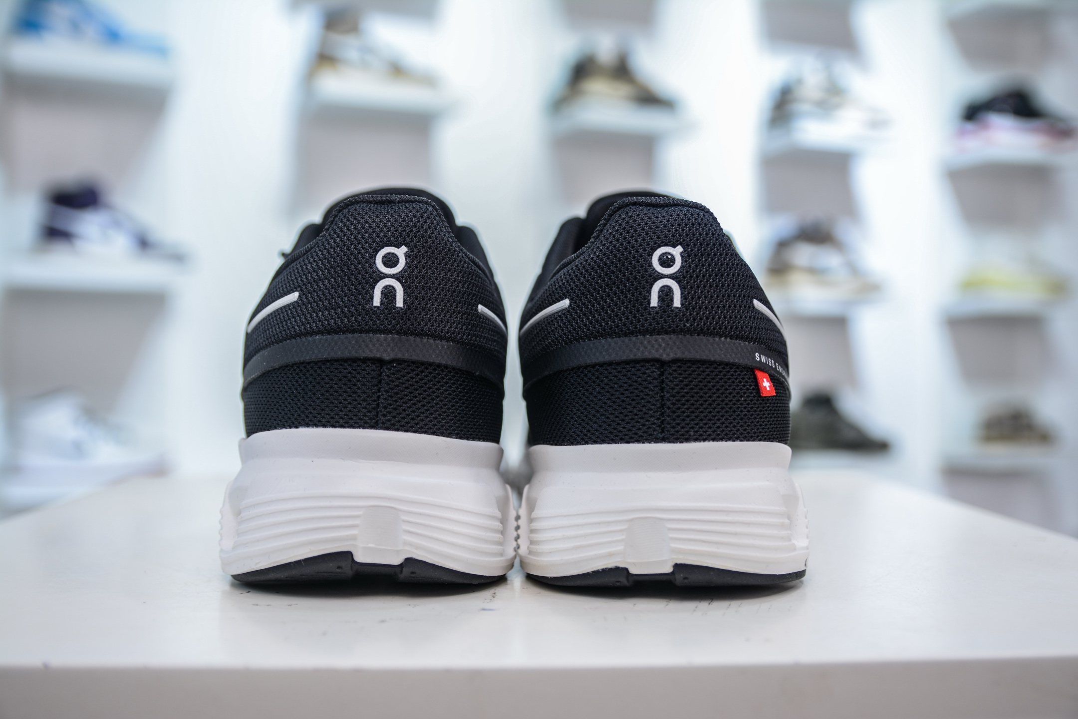 On昂跑 Cloudtilt 6 训练鞋Cloudtitl新品男女同款防水缓震徒步鞋厚底增高运动老爹鞋 3WF10070299