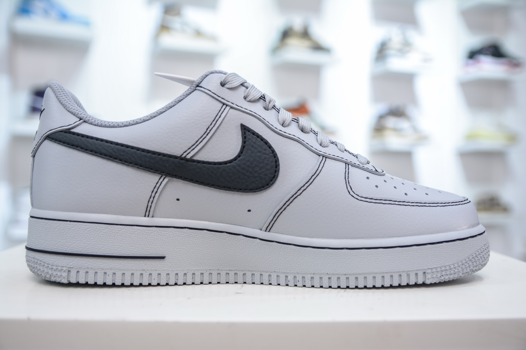 HY版纯原 Nike Air Force 1 Low 07 灰黑 HQ2037-004-莆田鞋,莆田鞋货源,高仿鞋,高仿鞋货源,安福档口,莆田高仿鞋,莆田鞋批发,高仿鞋批发,莆田高仿运动鞋,高仿运动鞋,莆田运动鞋 HY版纯原 Nike Air Force 1 Low 07 灰黑 HQ2037-004