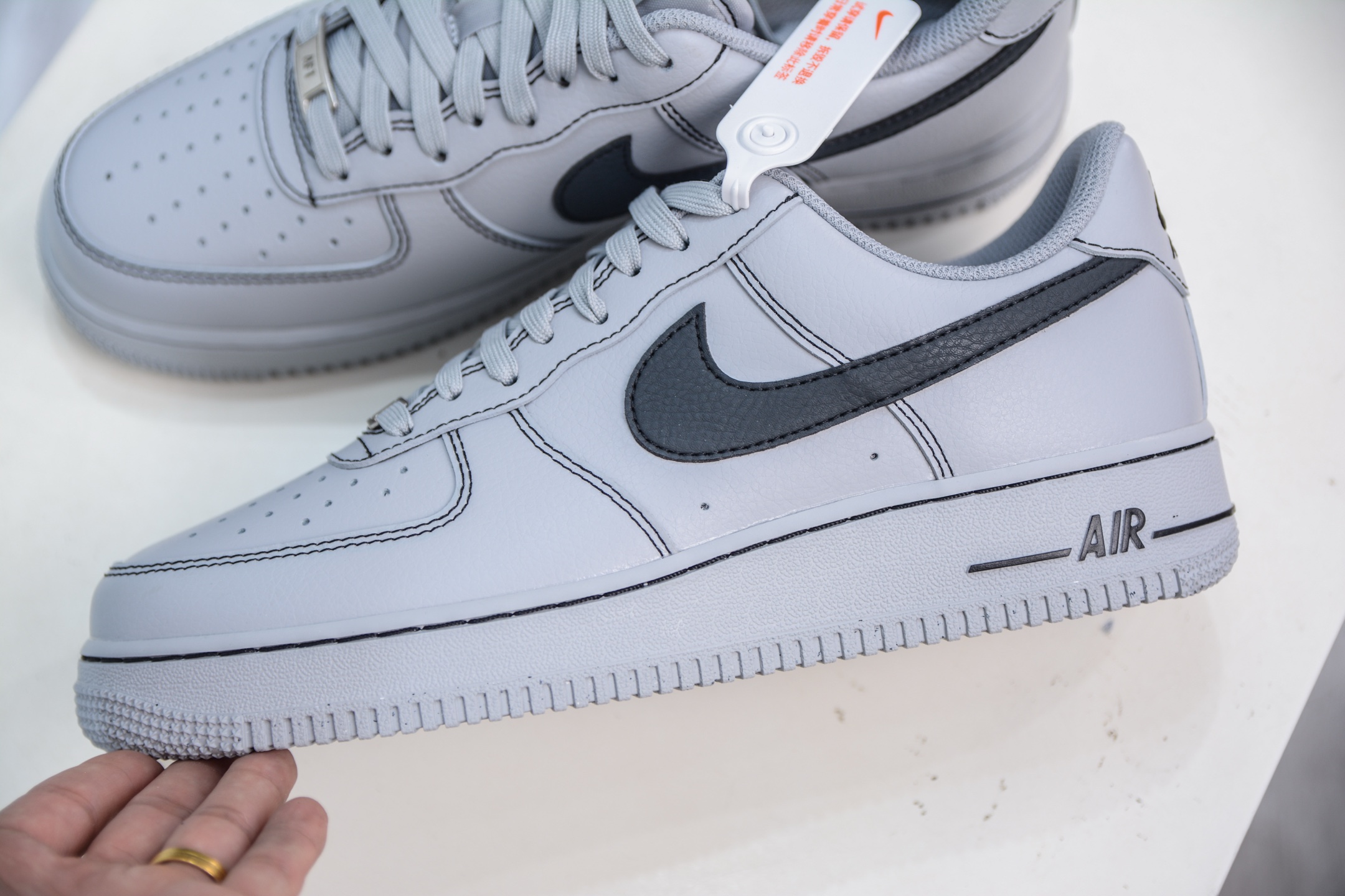 HY版纯原 Nike Air Force 1 Low 07 灰黑 HQ2037-004-莆田鞋,莆田鞋货源,高仿鞋,高仿鞋货源,安福档口,莆田高仿鞋,莆田鞋批发,高仿鞋批发,莆田高仿运动鞋,高仿运动鞋,莆田运动鞋 HY版纯原 Nike Air Force 1 Low 07 灰黑 HQ2037-004