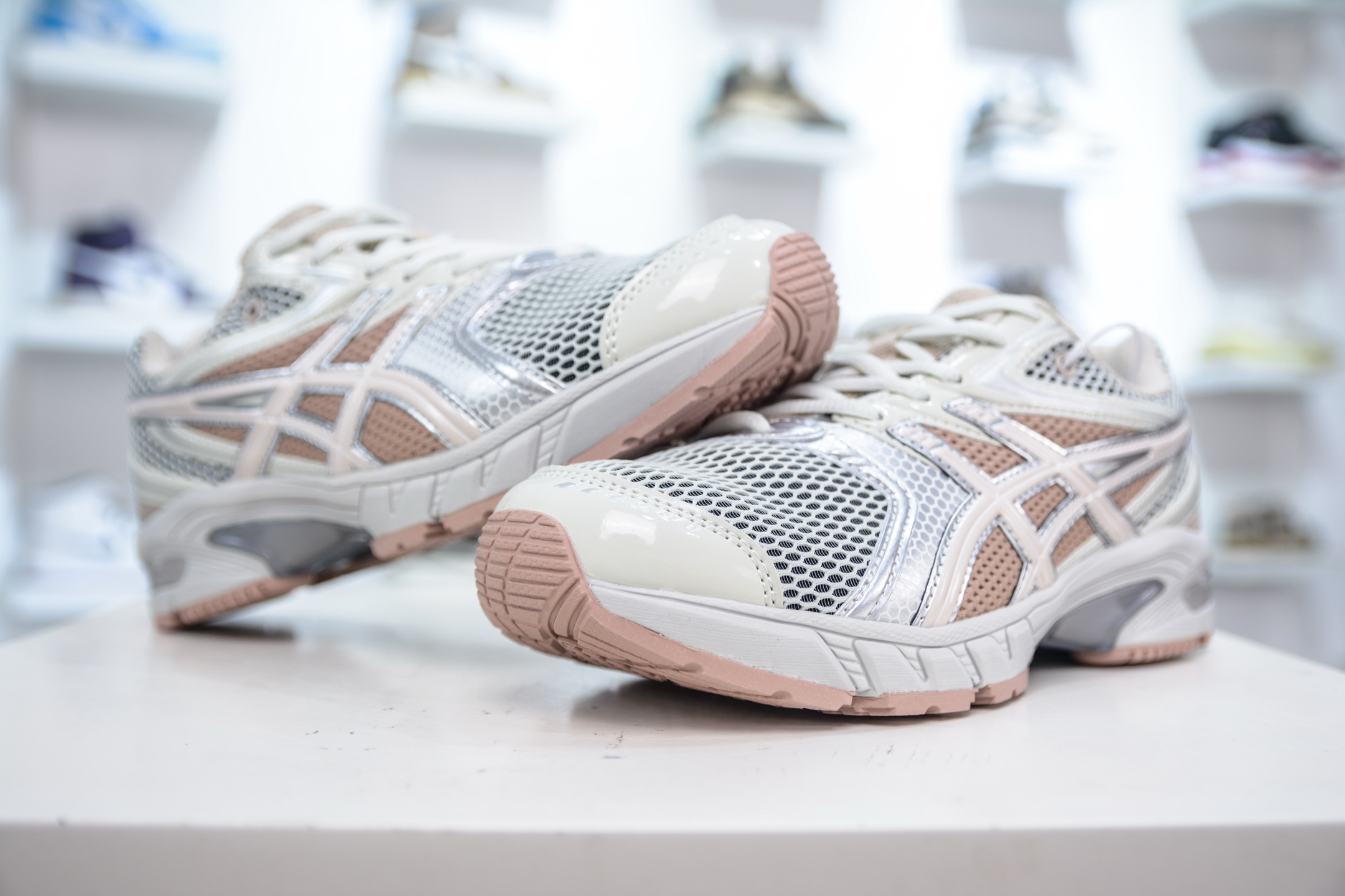 200 ASICS亚瑟士新款GEL-DS TRAINER 14 情侣运动鞋时尚复古运动休闲鞋 1203A607-301