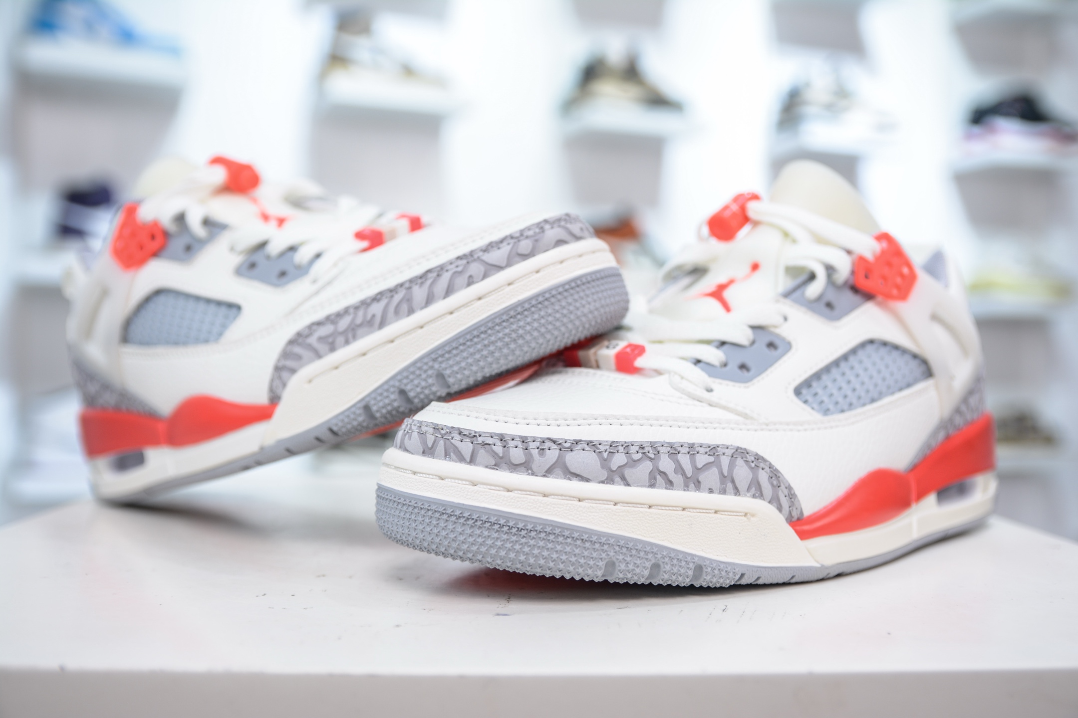 Jordan Spizike Low AJ复古低帮篮球鞋 HF8827-100