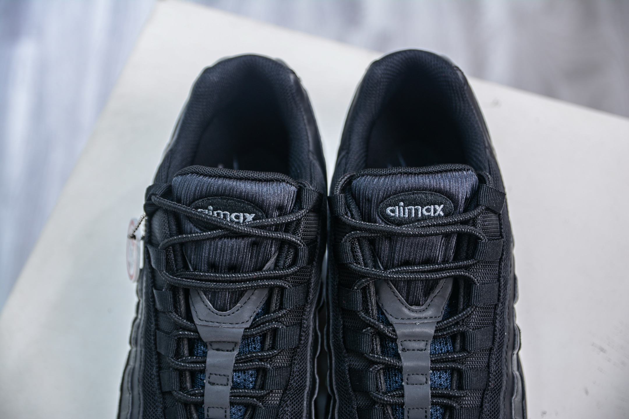 NK Air Max 95 复古减震气垫跑鞋 经典重温 CI3705-001