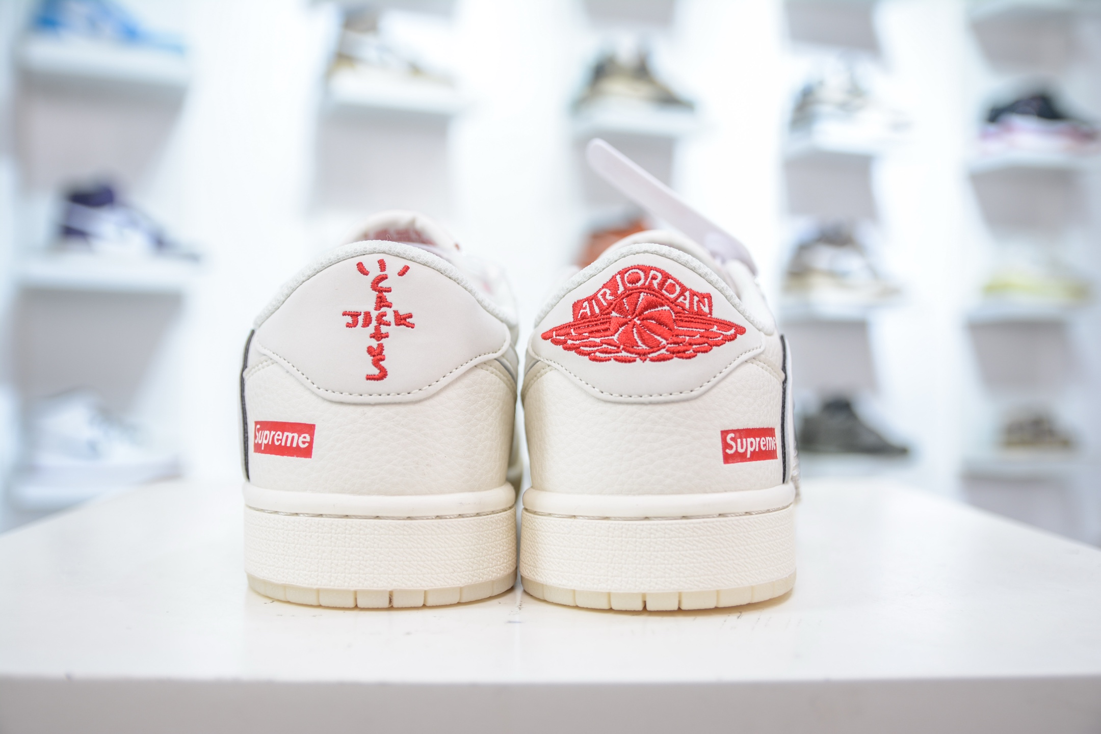 TS x Air Jordan x Supreme AJ1 Low 倒钩低帮联名SUP-米白水晶 XX3168-188-莆田鞋,莆田鞋货源,高仿鞋,高仿鞋货源,安福档口,莆田高仿鞋,莆田鞋批发,高仿鞋批发,莆田高仿运动鞋,高仿运动鞋,莆田运动鞋 TS x Air Jordan x Supreme AJ1 Low 倒钩低帮联名SUP-米白水晶 XX3168-188