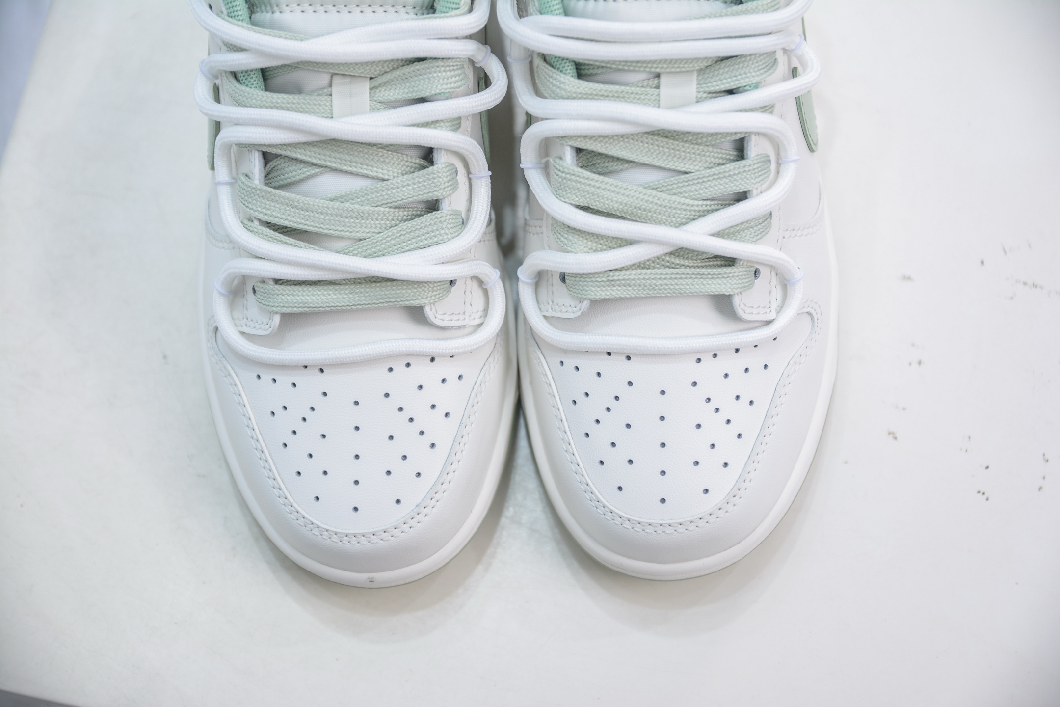 YC纯原 Nike Dunk Low 雾草汀烟 白绿 WG0508-048